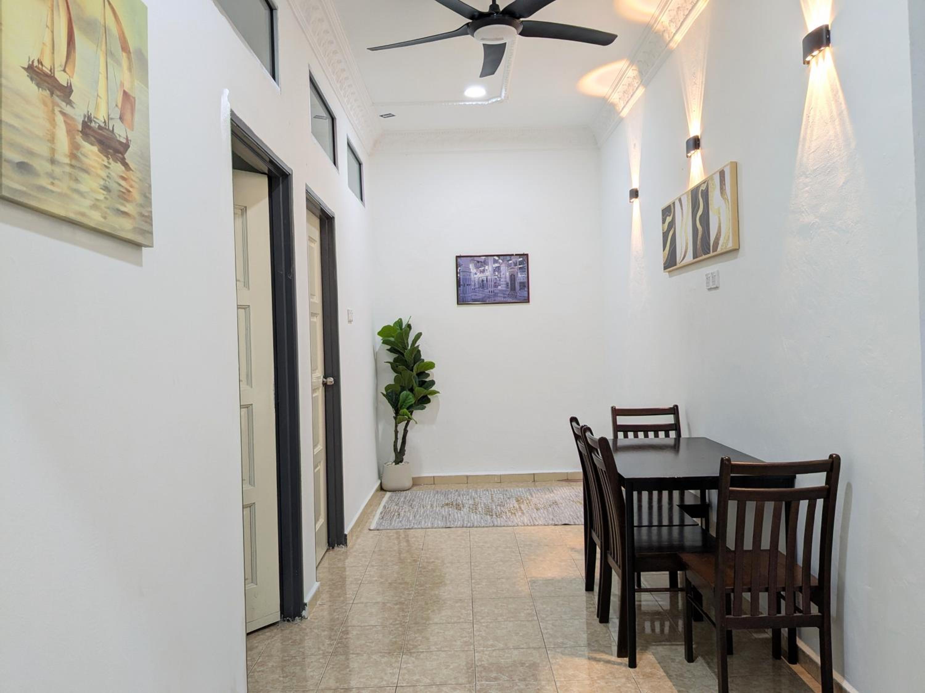 Beril Homestay Full Aircond, Free Wifi, Netflix, Water Filter photo 8