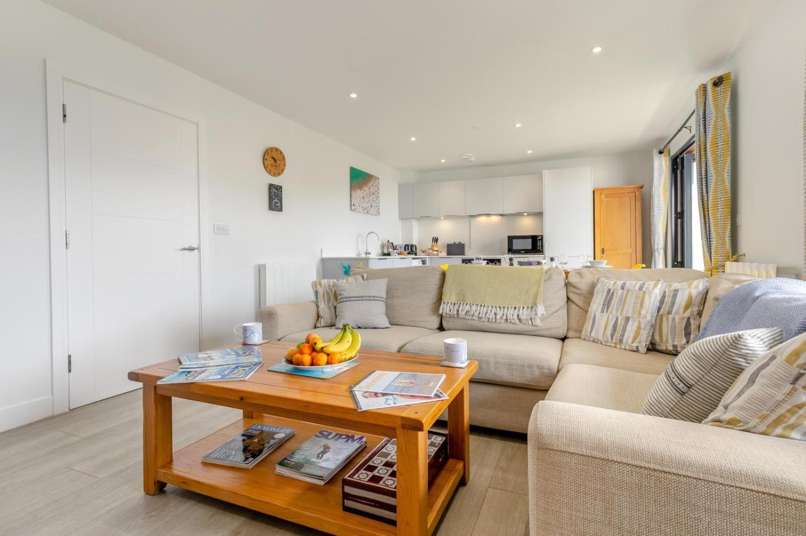 7 Middlecombe - Luxury Apartment at Byron Woolacombe, only 4 minute walk to Woolacombe Beach! view 3