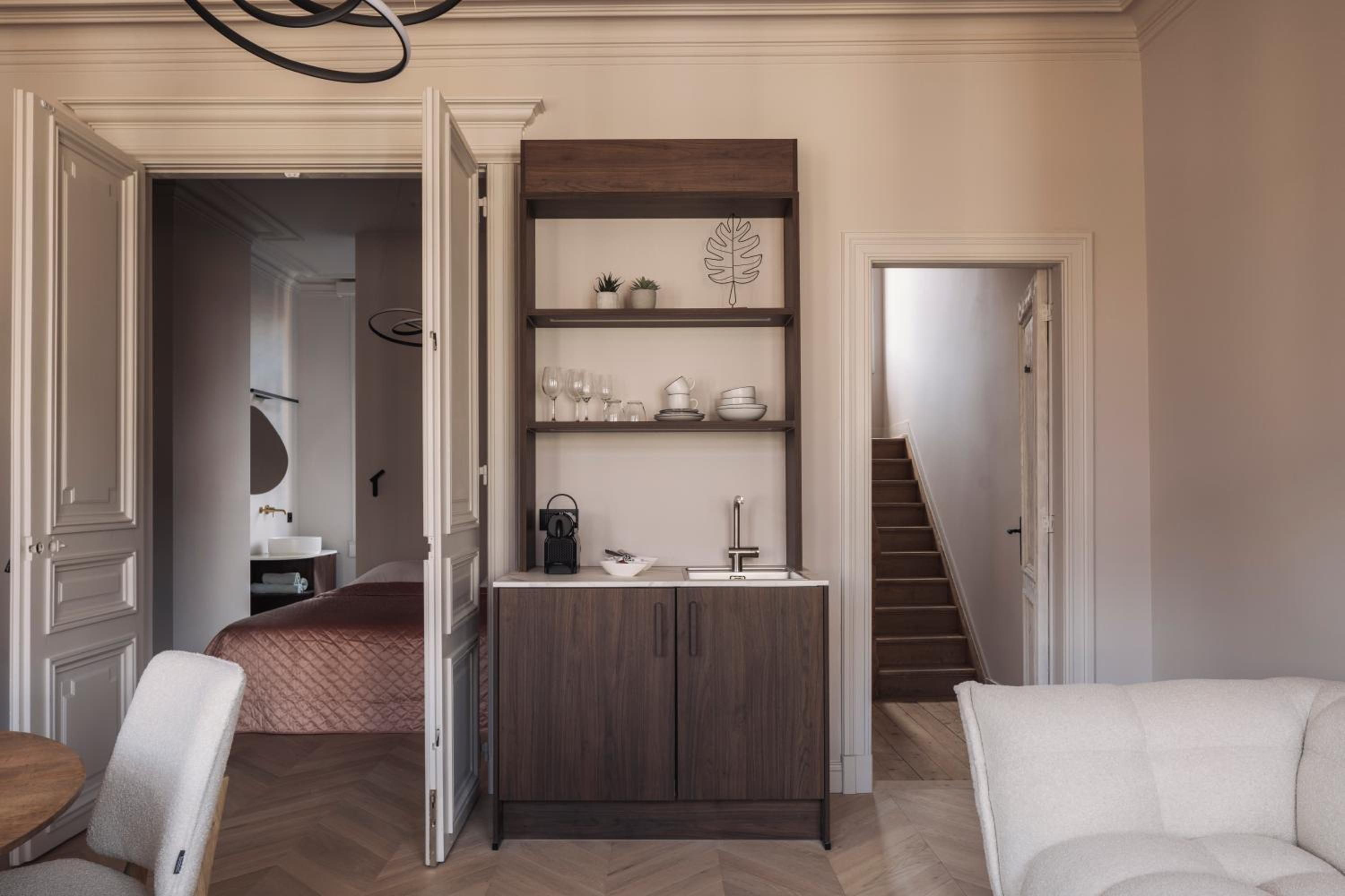 Zurenborg Suites