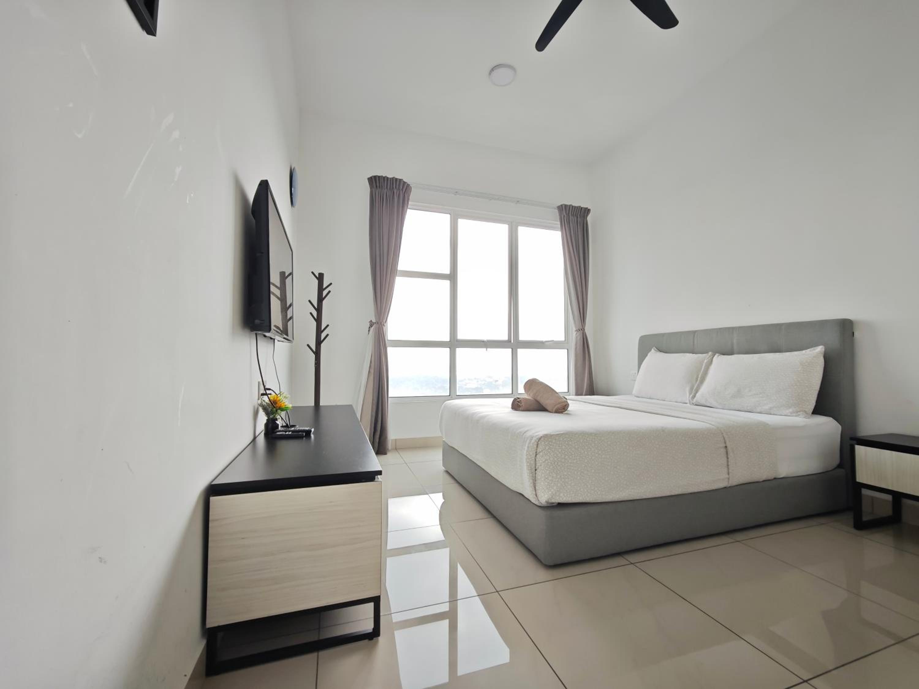 Ais-Kacang Sweet Home Pinnacle Tower