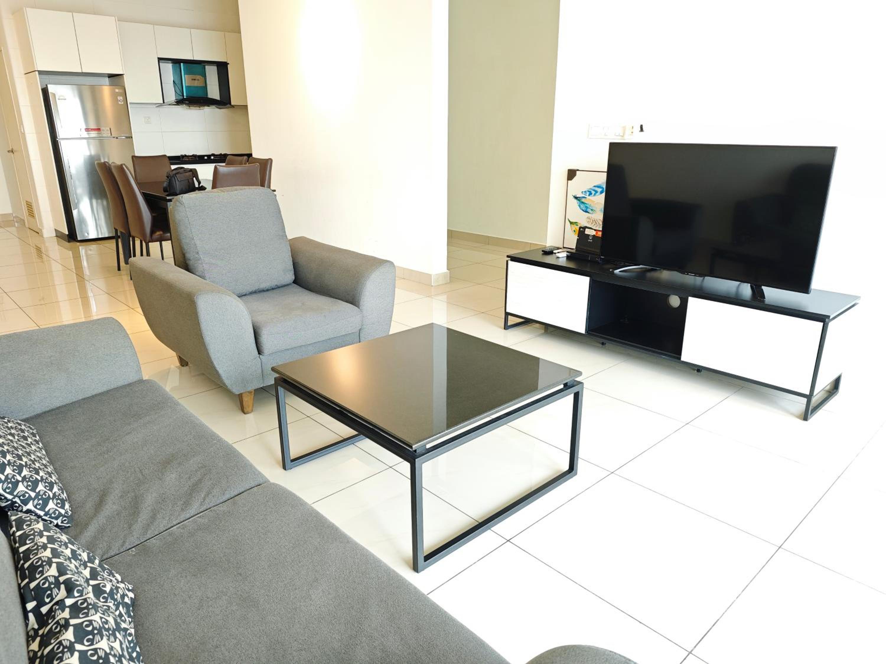 Ais-Kacang Sweet Home Pinnacle Tower