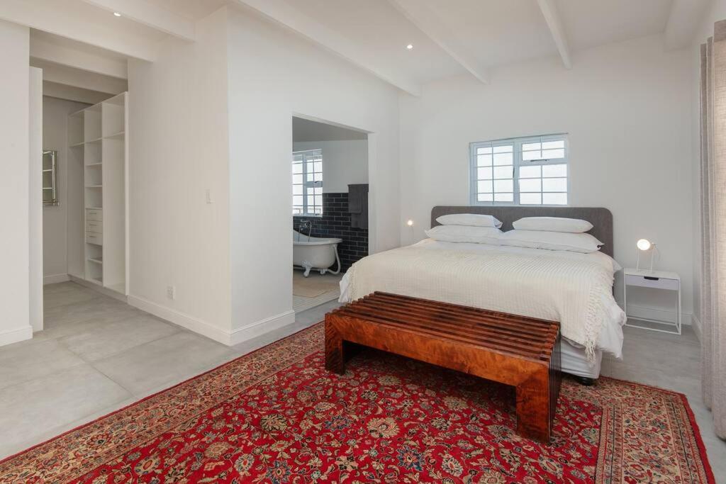 Hermanus Garden Studios