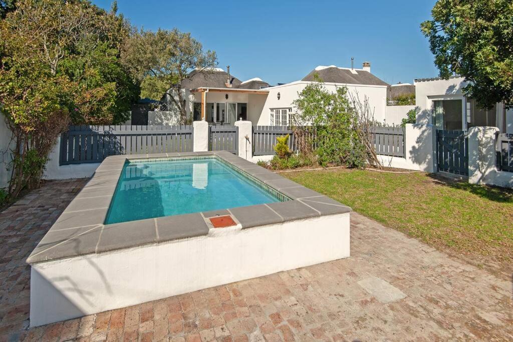 Hermanus Garden Studios