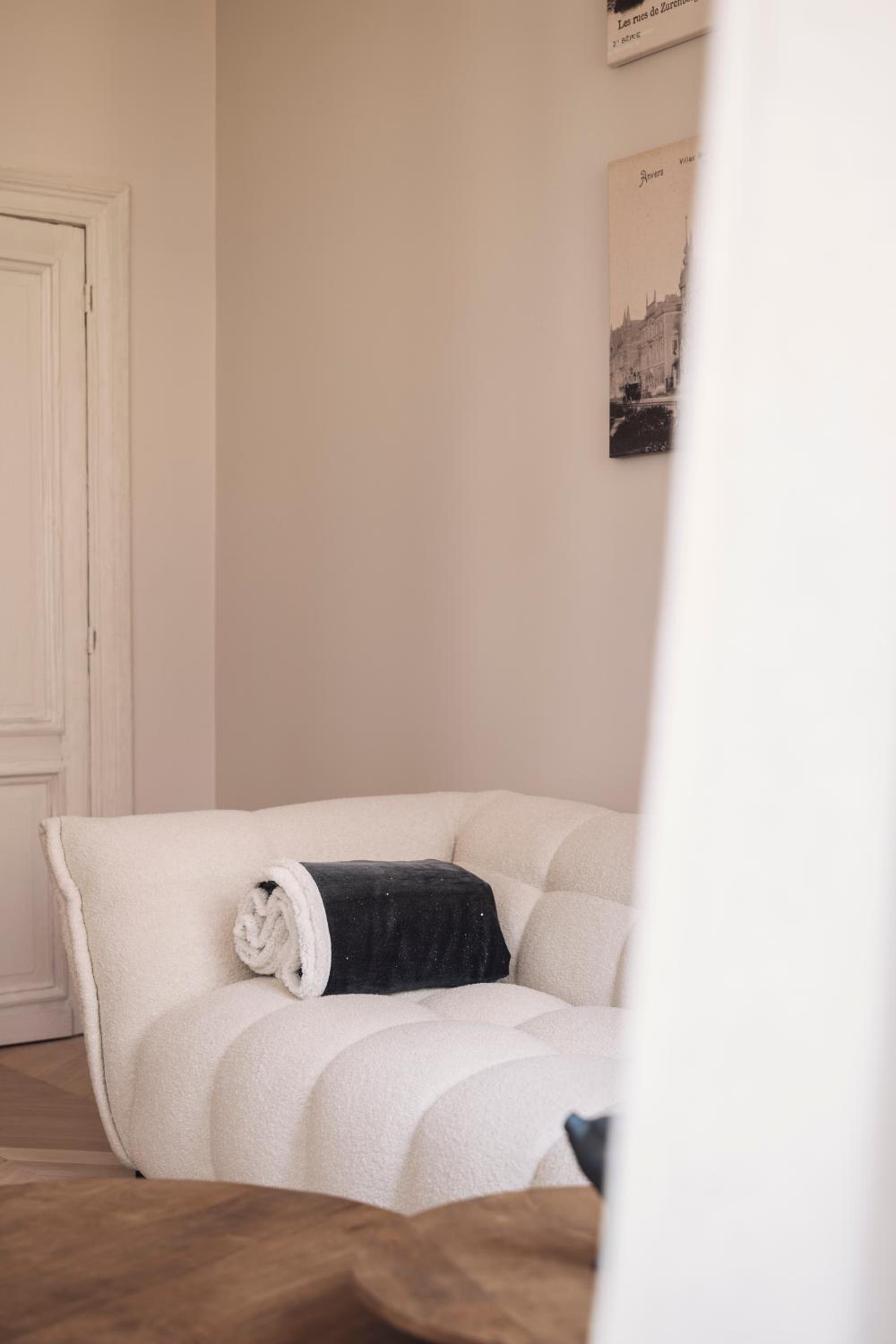 Zurenborg Suites
