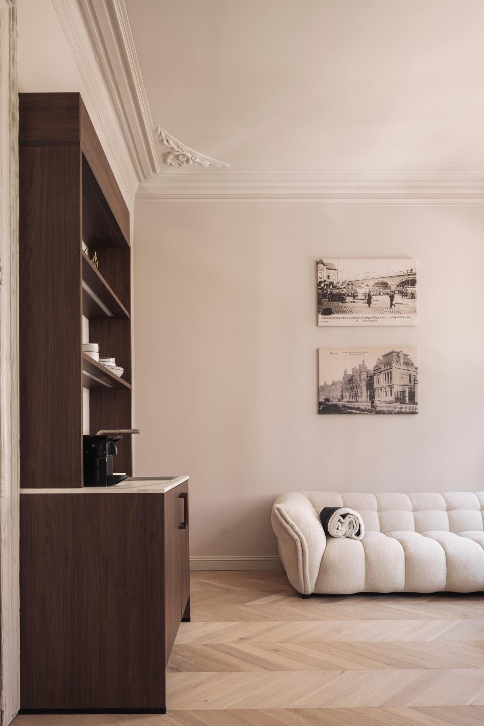 Zurenborg Suites