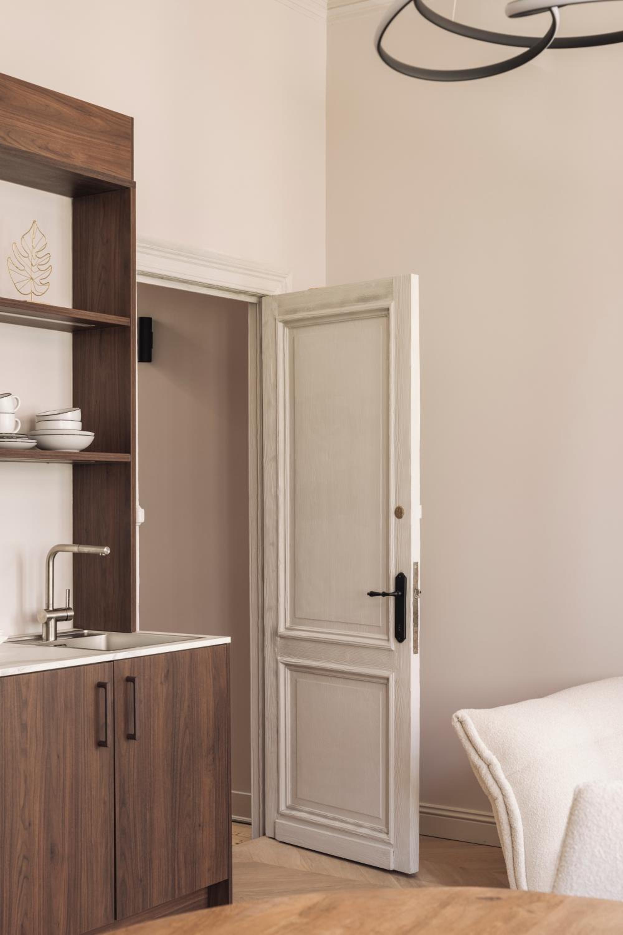 Zurenborg Suites