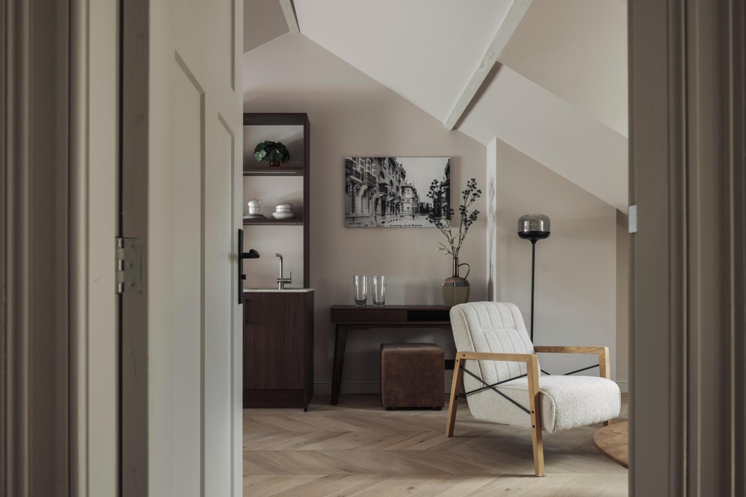 Zurenborg Suites