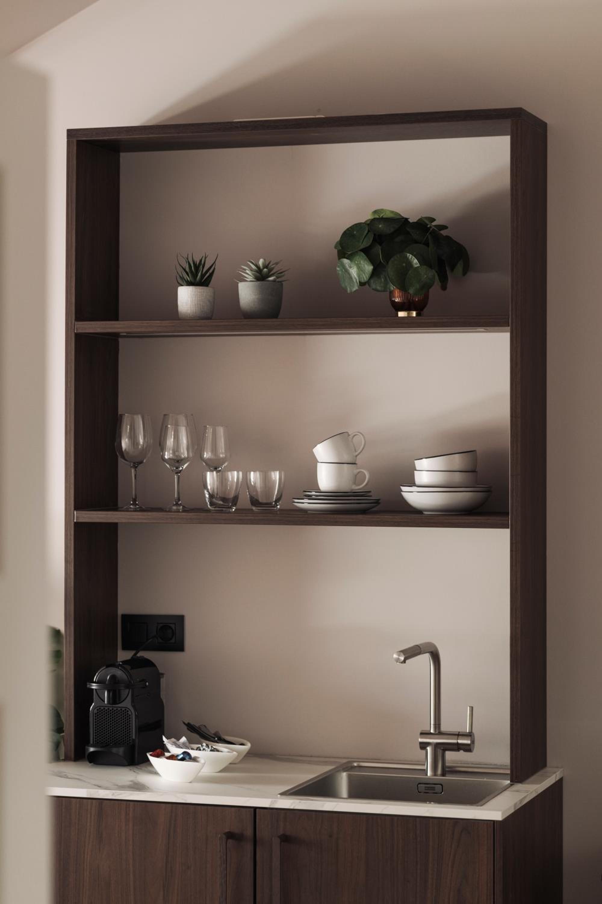 Zurenborg Suites