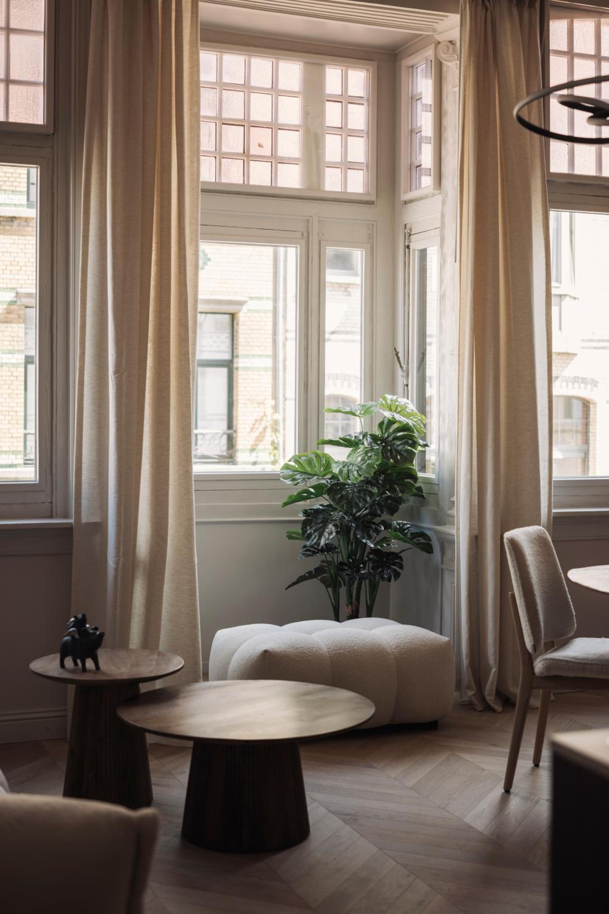 Zurenborg Suites