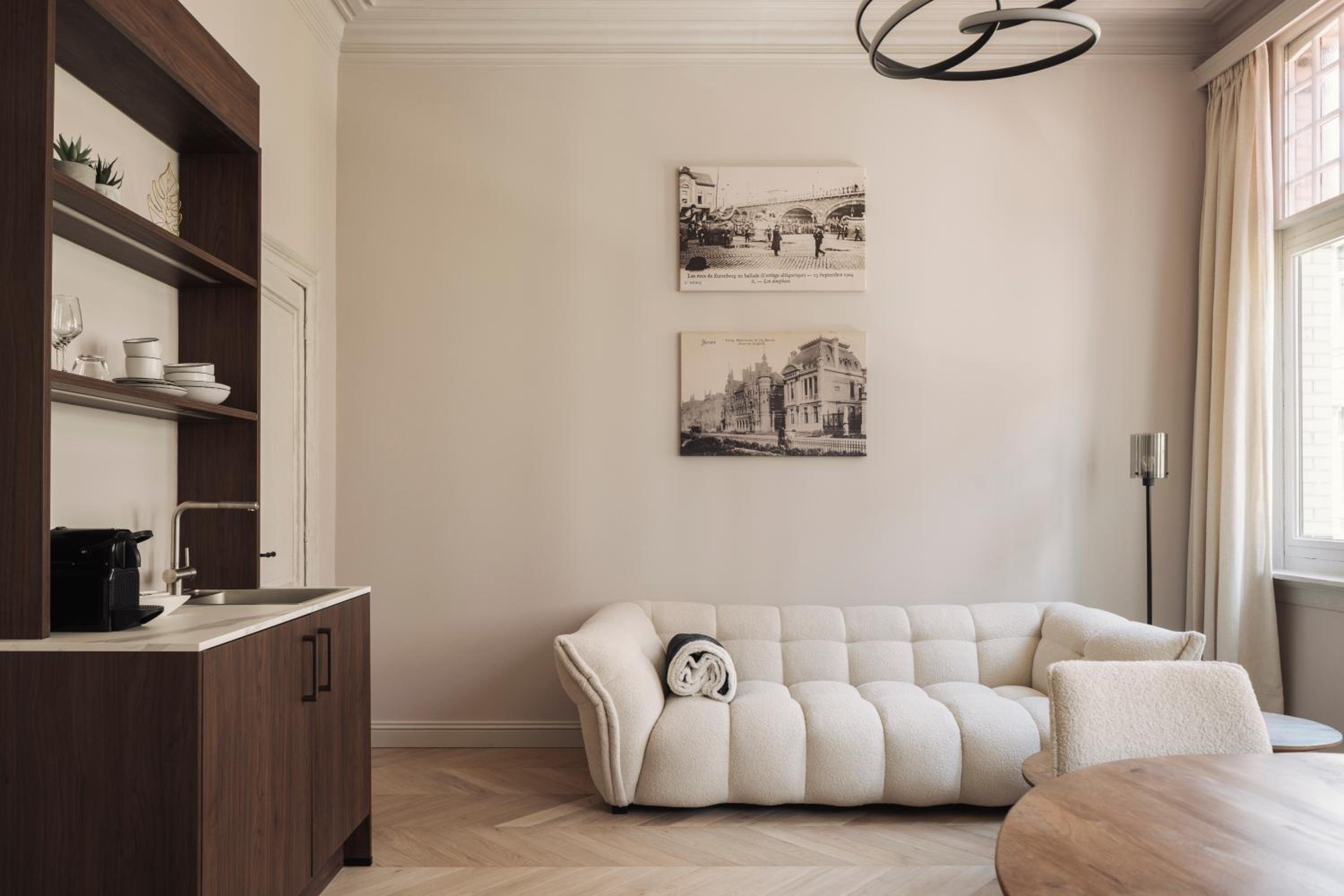 Zurenborg Suites