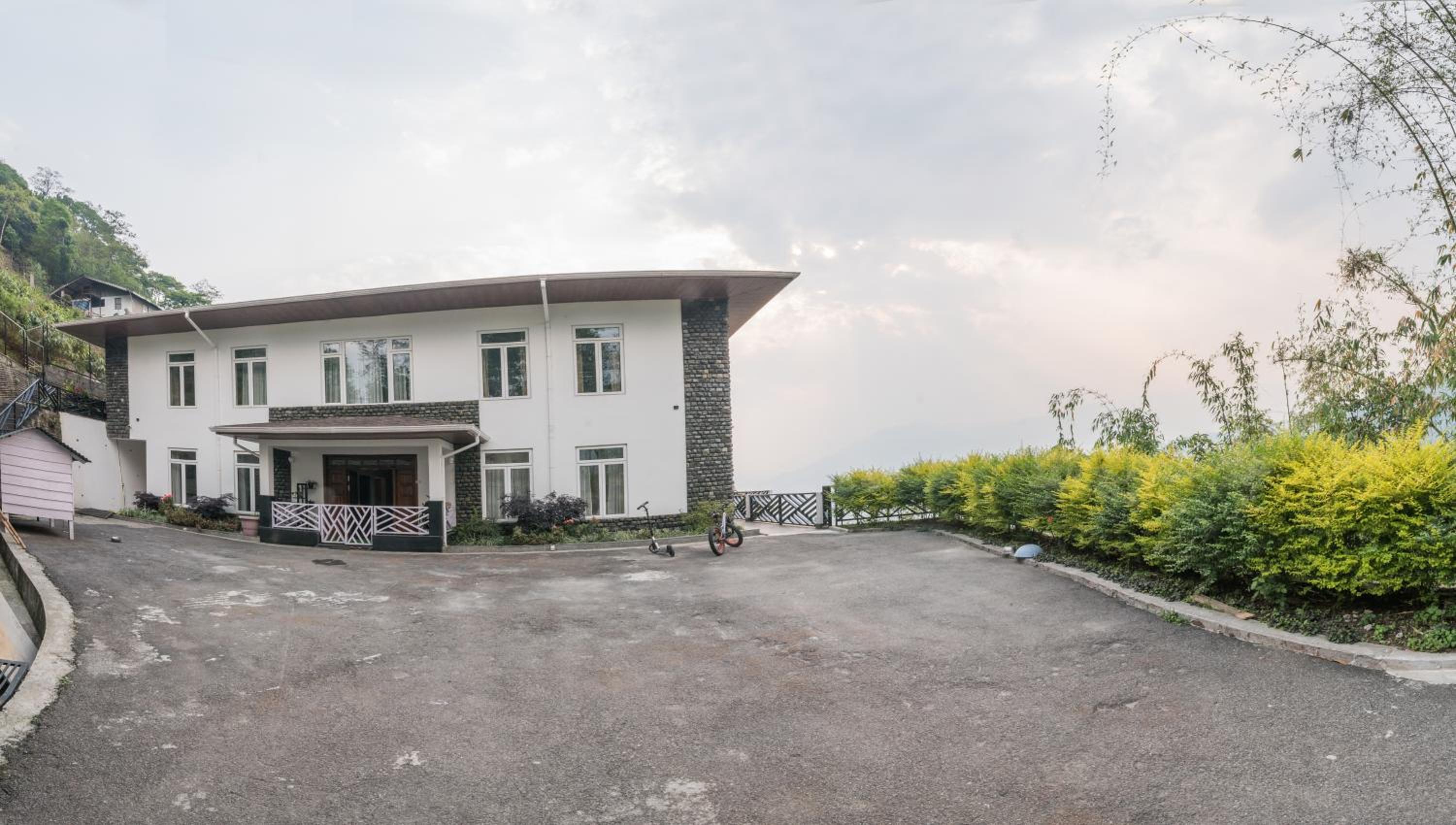 Nakeema Farmstead