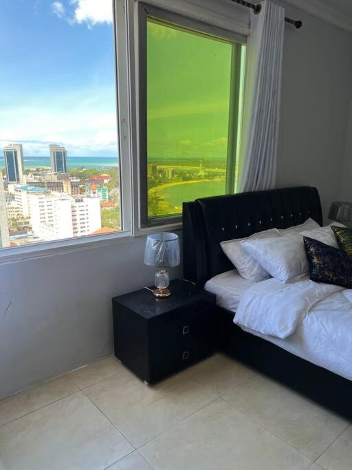 4BedRoom PentHouse Retreat In Central Business District with City Views view 5