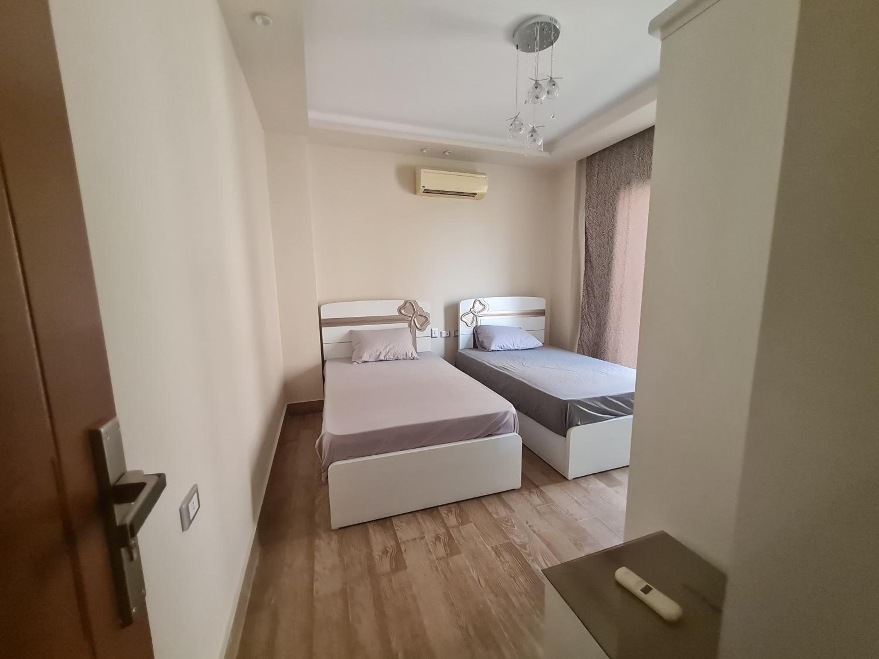 Shared City Stay at Midtown Compound next to the AUC University