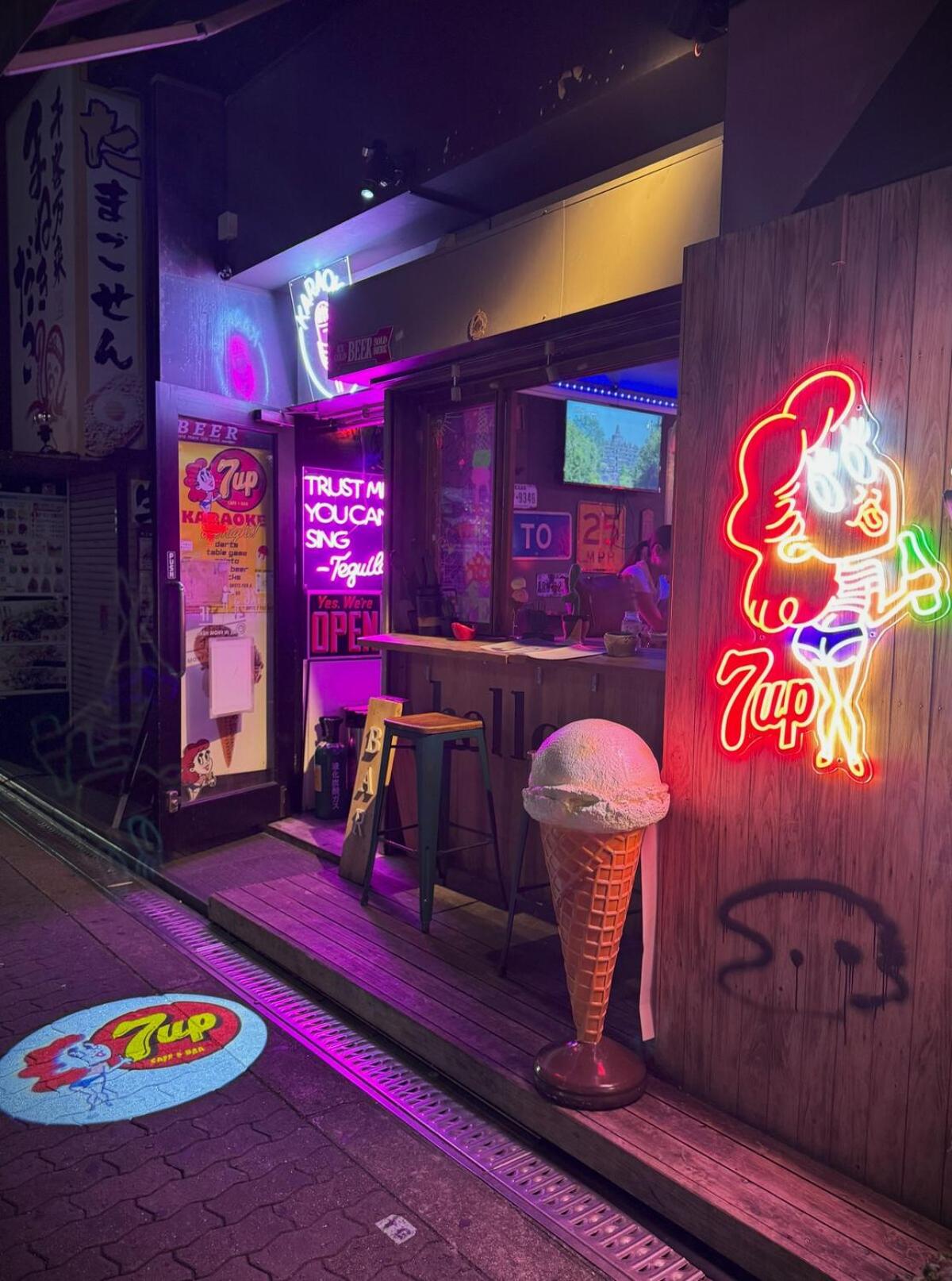 Elena Shinsaibashi Stay