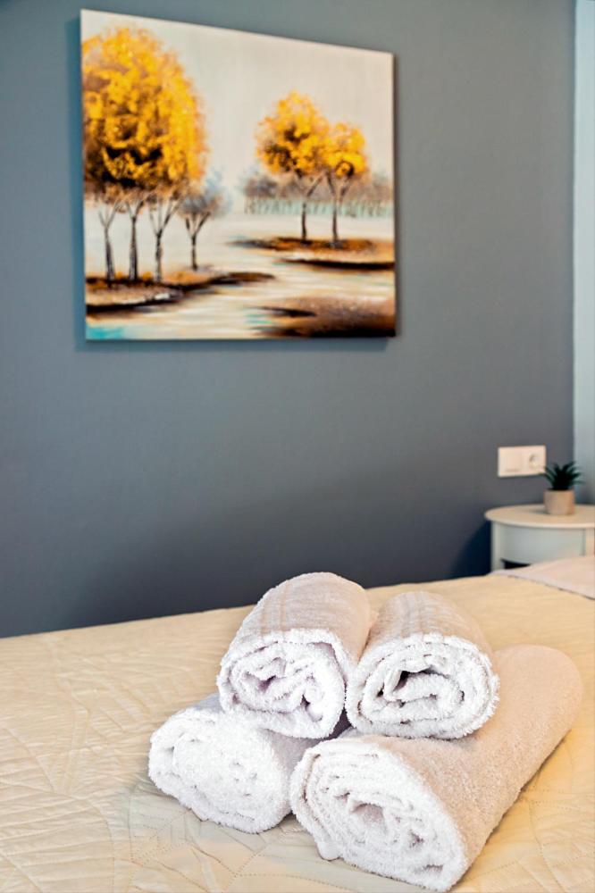 Marina blue mare studio photo 2