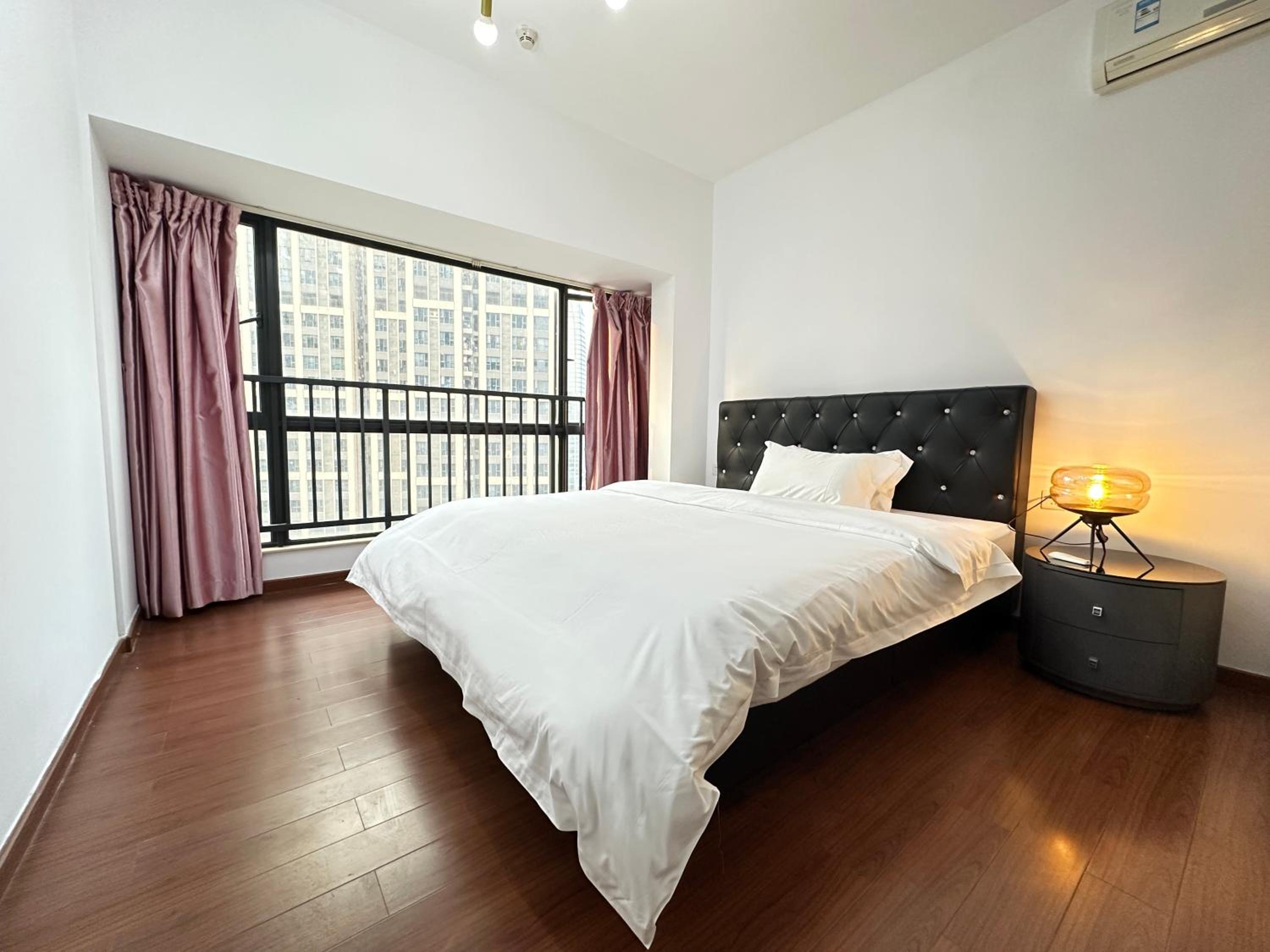 Guangzhou Phantom Oasis Apartments - Canton Fair Exhibition Area