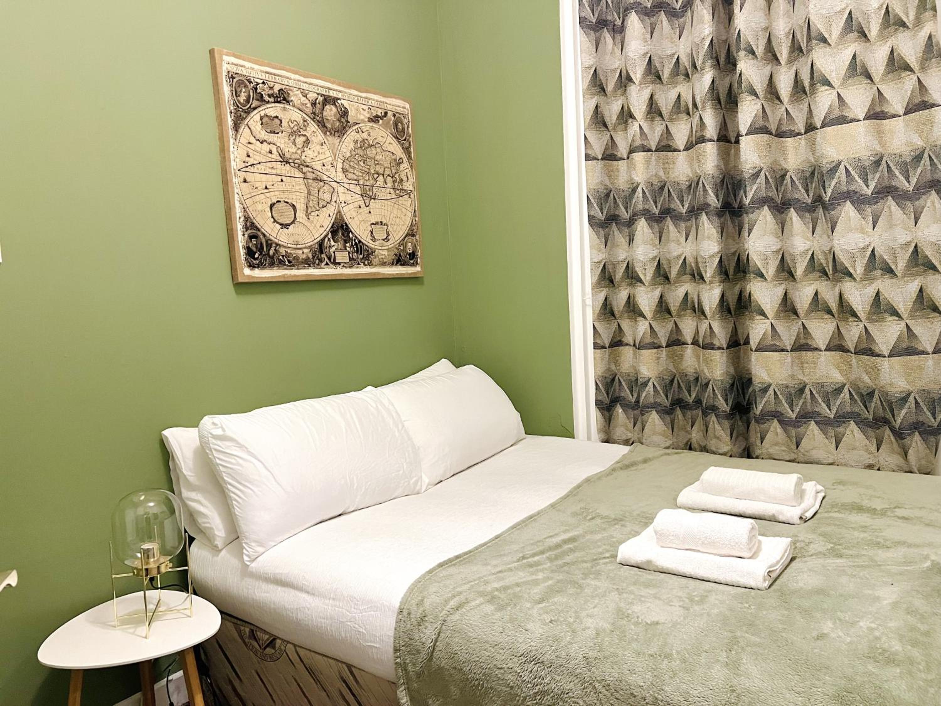 Dublin City Center Apartment