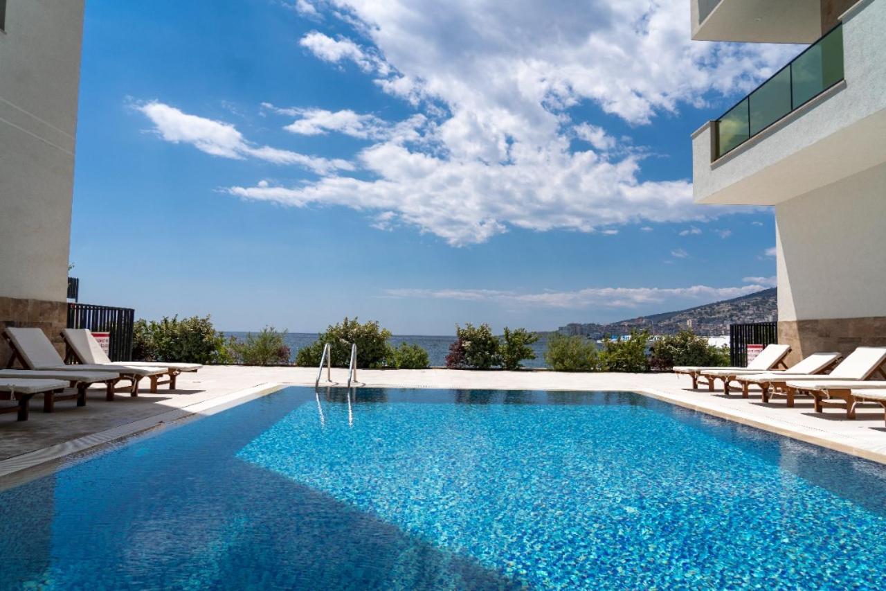 Golden Beach Residence - Luxury Apartments