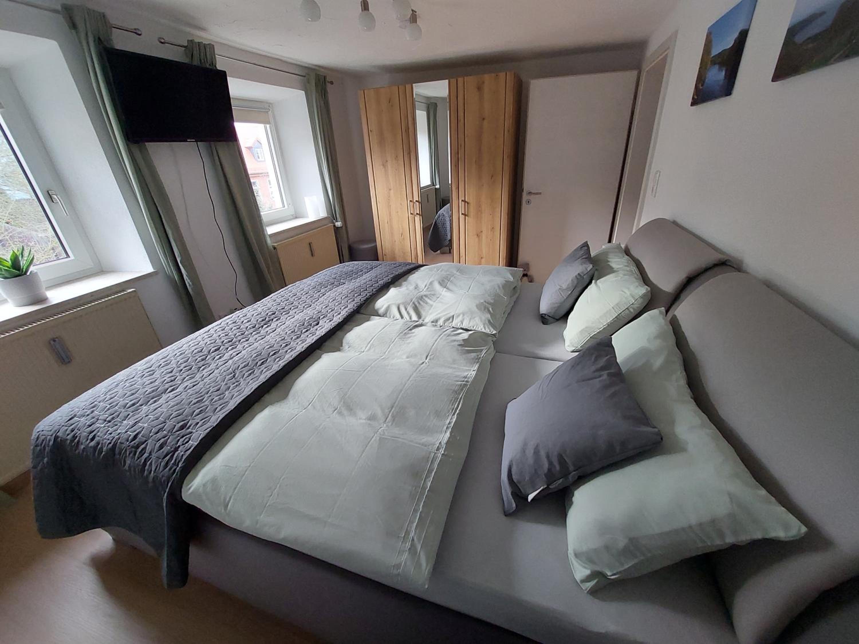 Haus Am Stadtschloss FeWo 3 Zimmer Küche Bad
