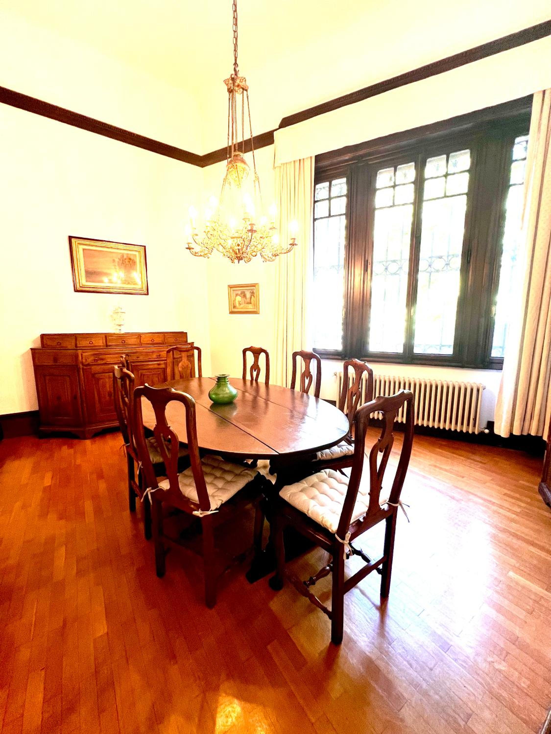 Luxury Liberty Apartment