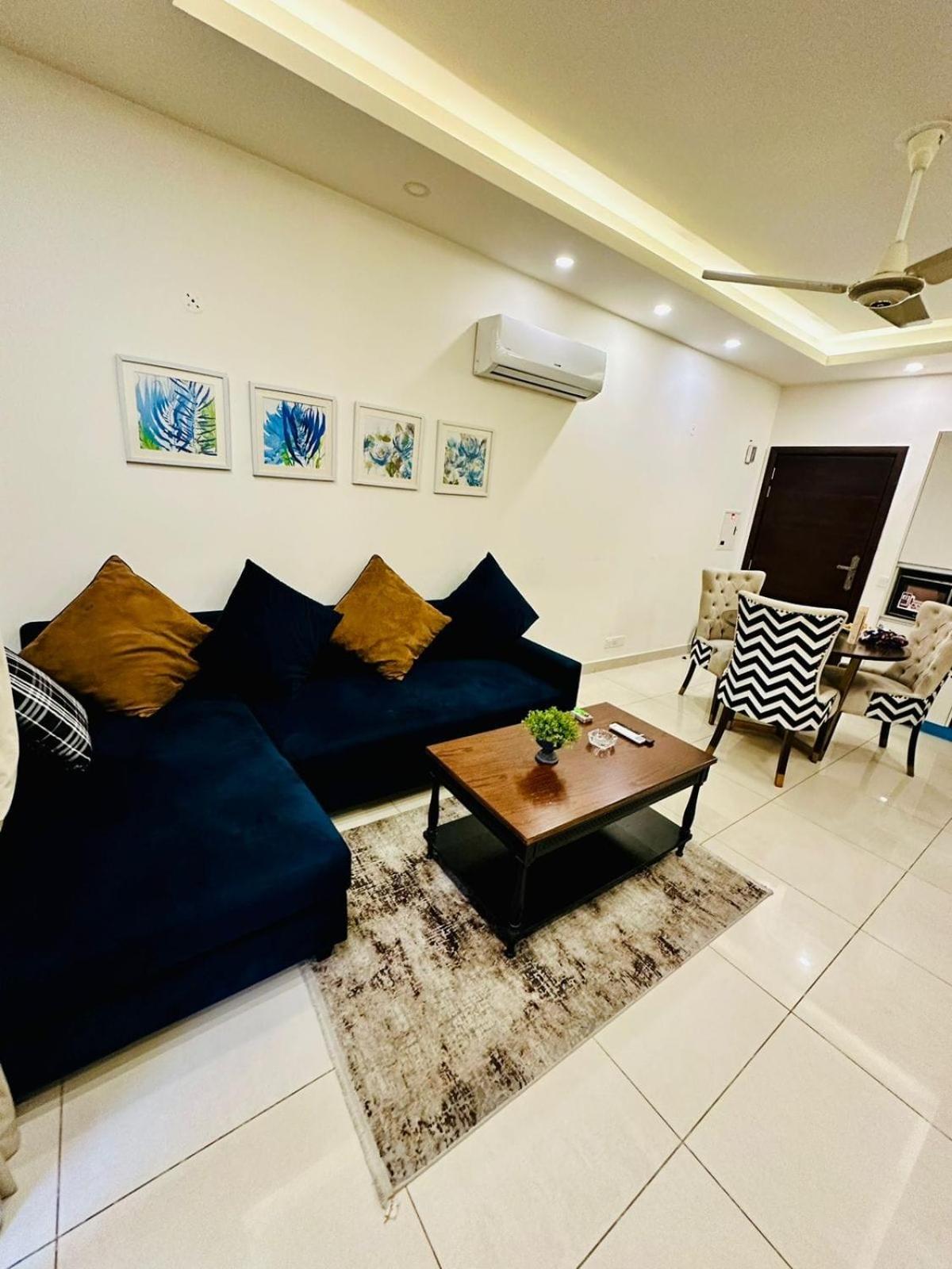 Elysium Luxury 1Bed Apartment! Opposite to Centaurus Mall