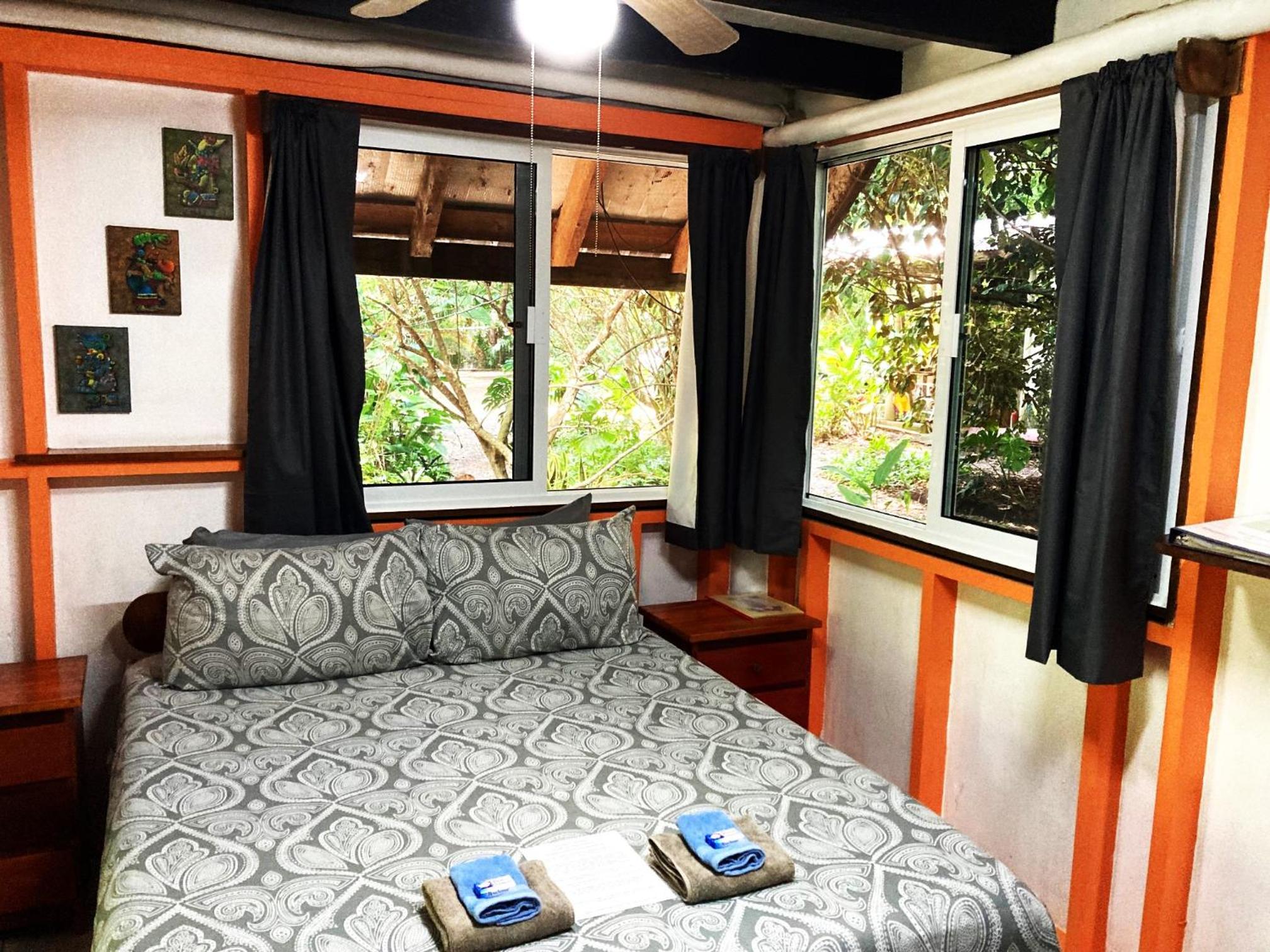Jungle Like Oasis in San Ignacio - Secluded Cabaa Retreat Close To Mayan Ruins