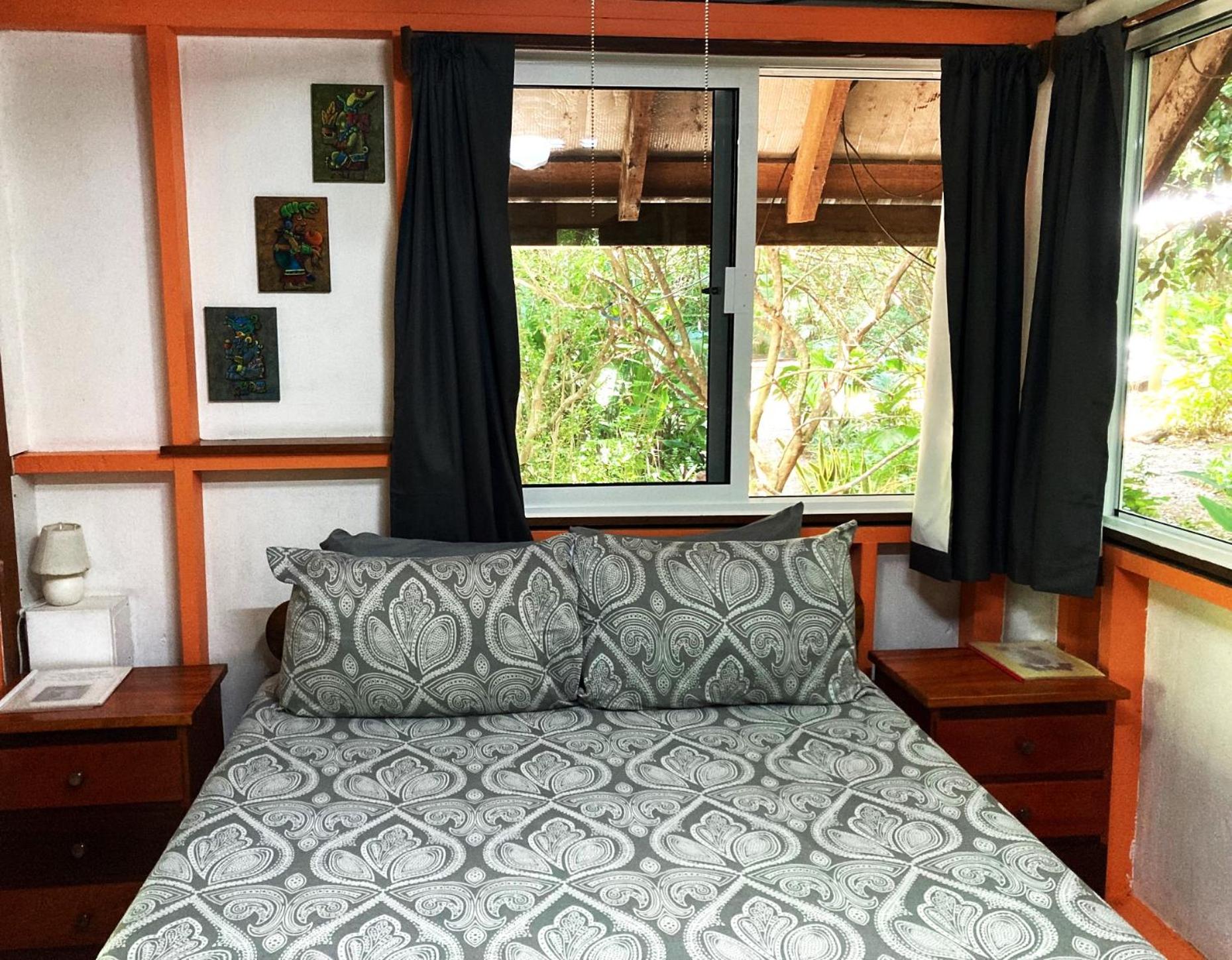 Jungle Like Oasis in San Ignacio - Secluded Cabaa Retreat Close To Mayan Ruins