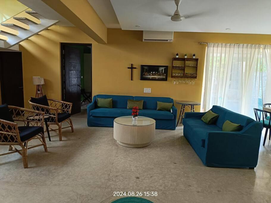 4BHK Private Pool Luxury Premium Villa in Anjuna - Pet-Friendly view 3