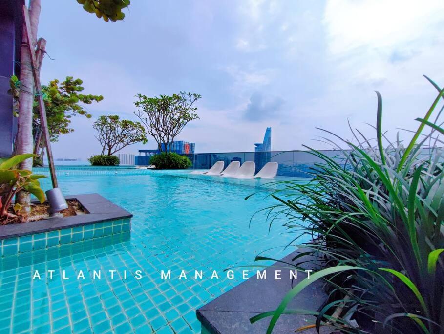 Midvally Mega Mall, Link With The Garden, KL ECO City By Atlantis Management
