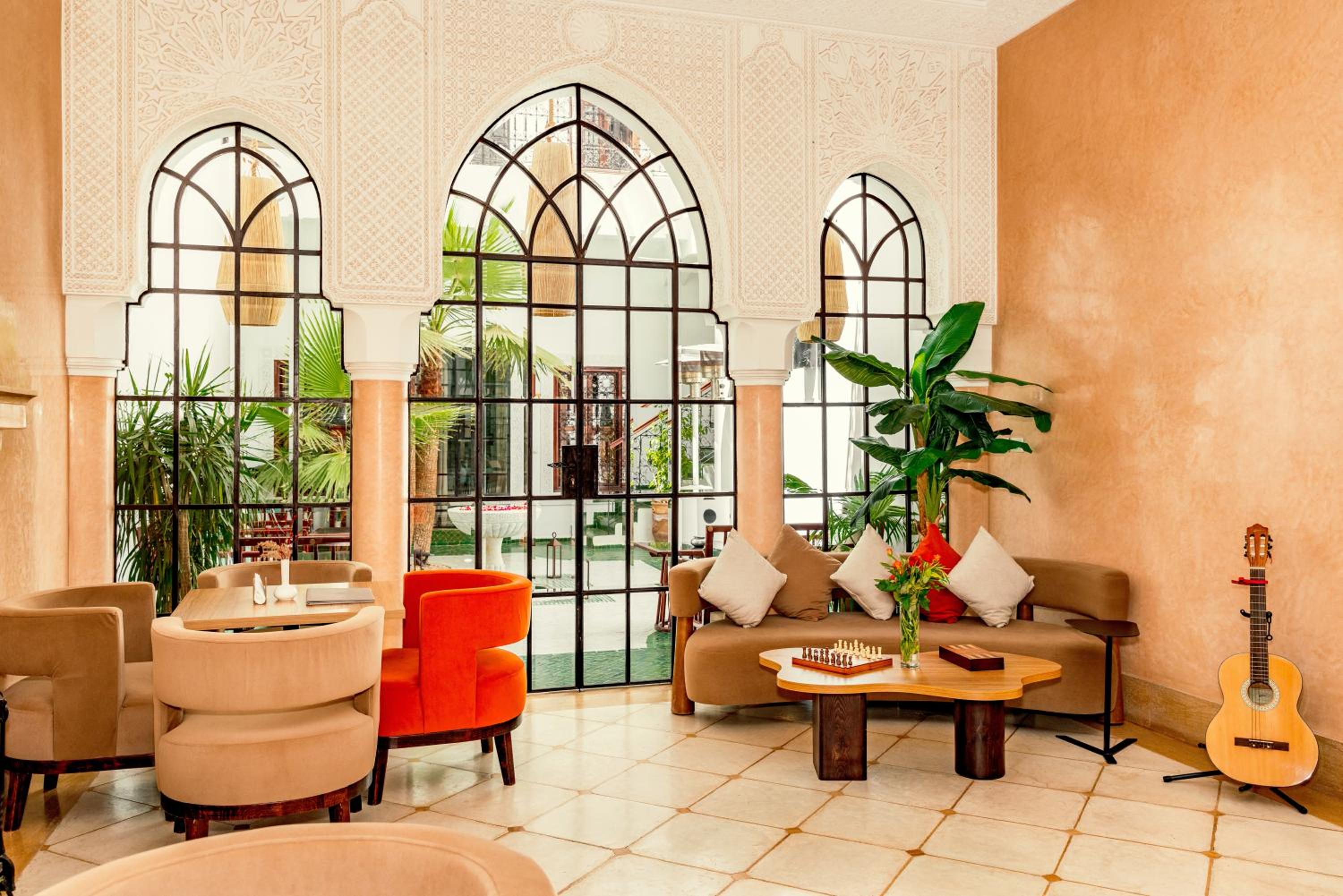 lounge