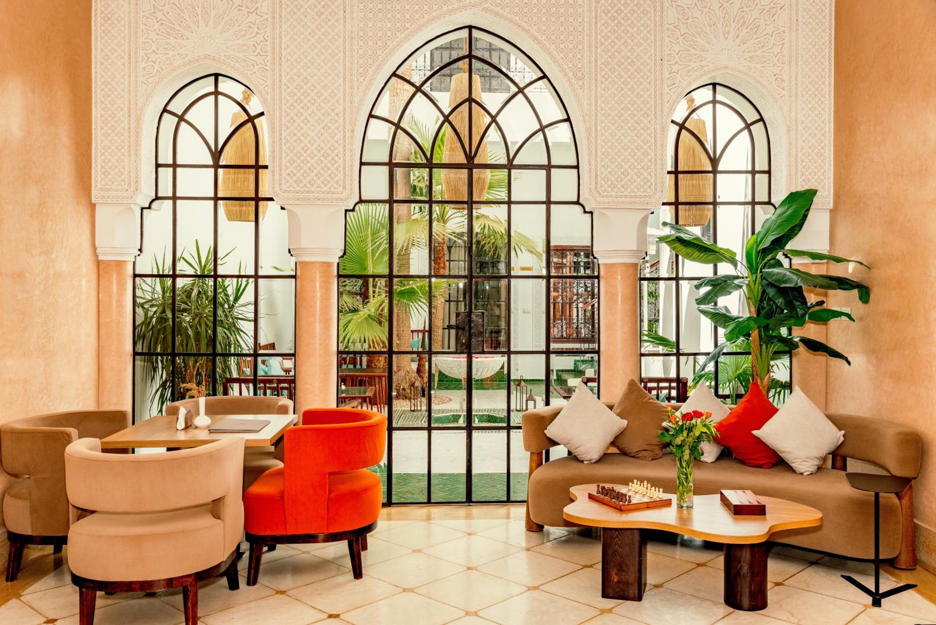 lounge