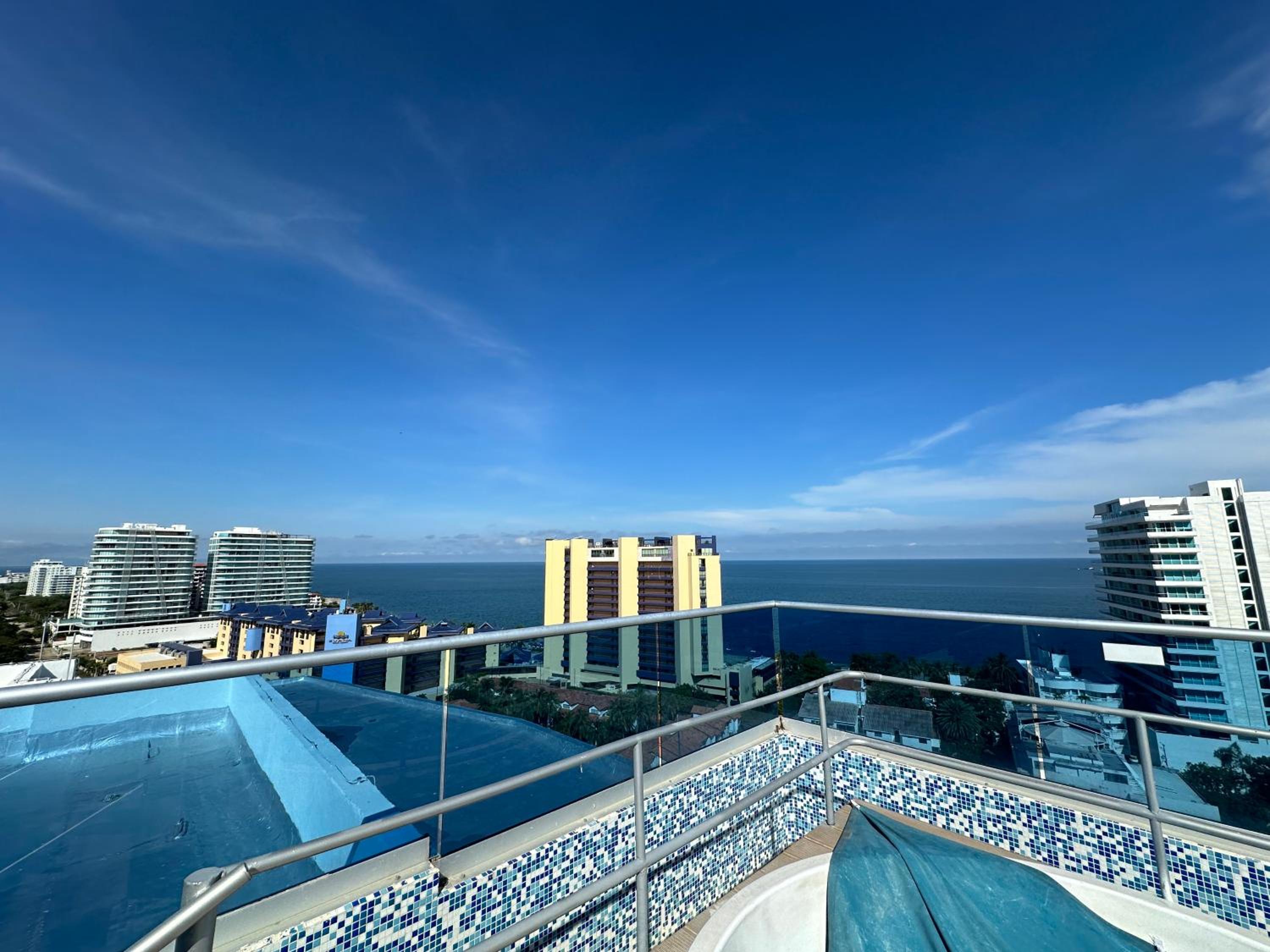 Tayrona beach! Pool, Beach vip, WIFI & AC