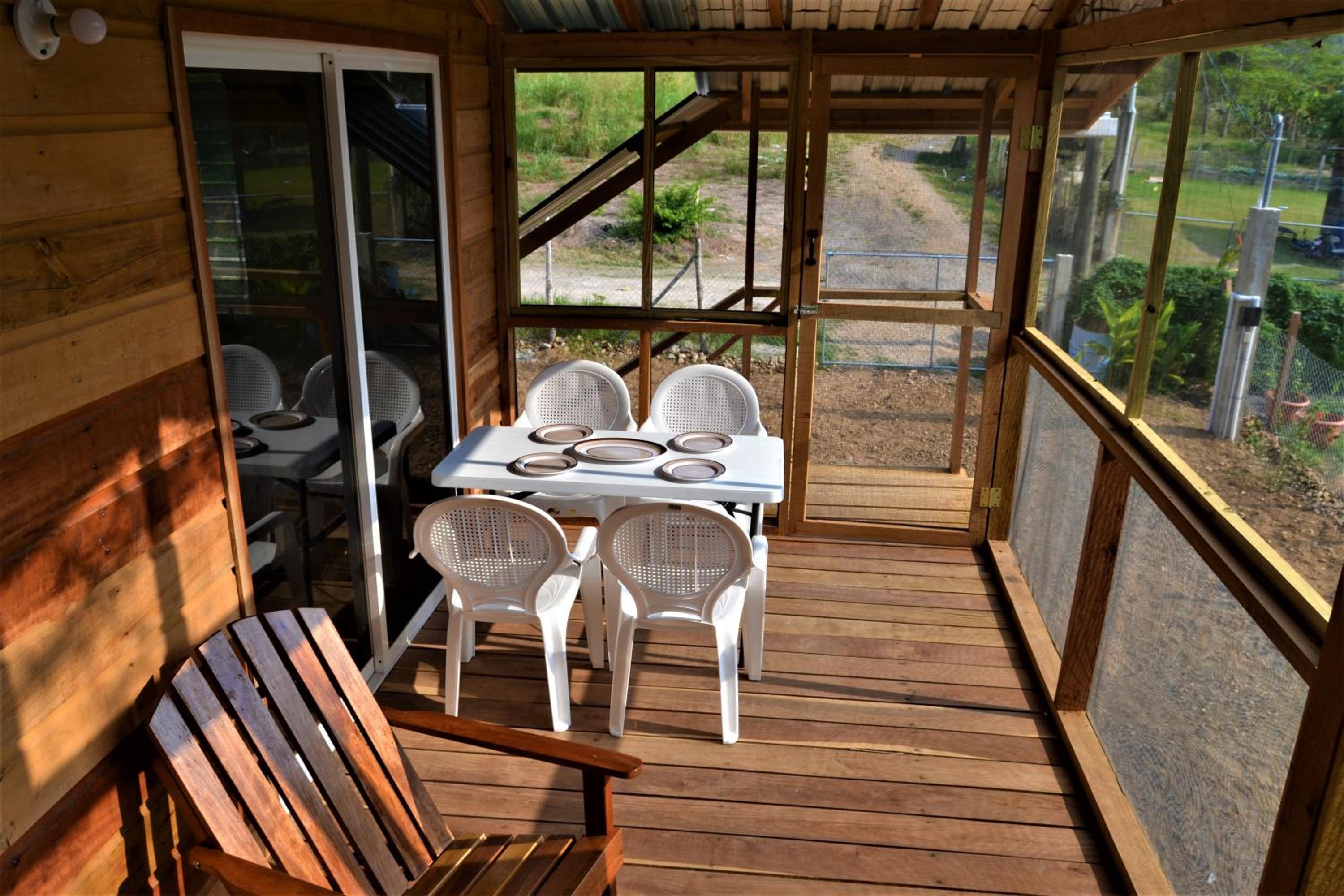 2BR Treetop Cottage Tropical Adventure, Maya Ruins San Ignacio Center Nearby