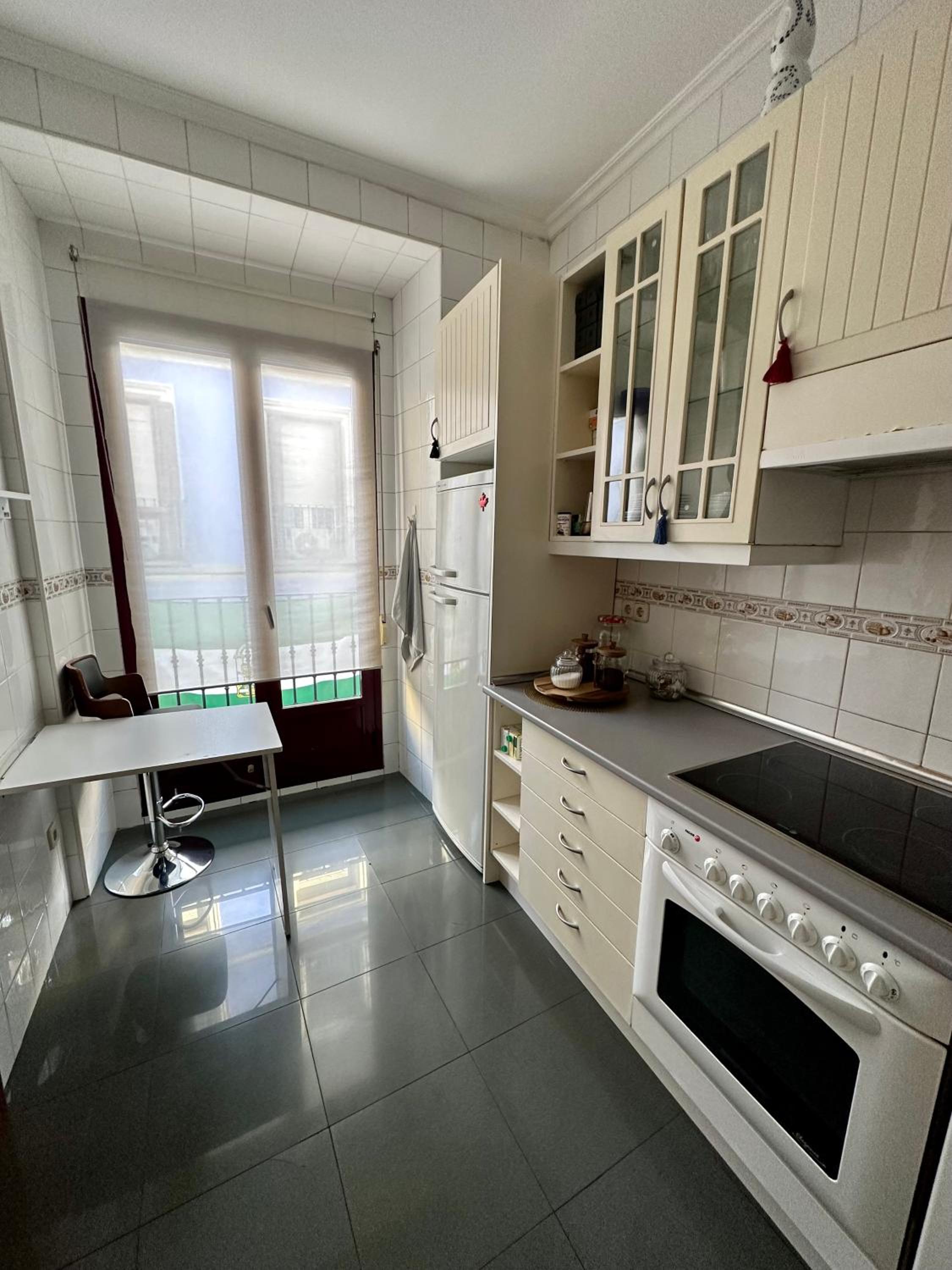 Habitación privada con balcones, centro Madrid, Malasaña photo 2