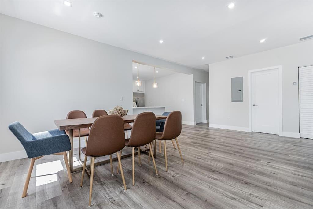 Modern Miami Unit 1 - Close to South Beach & Airport