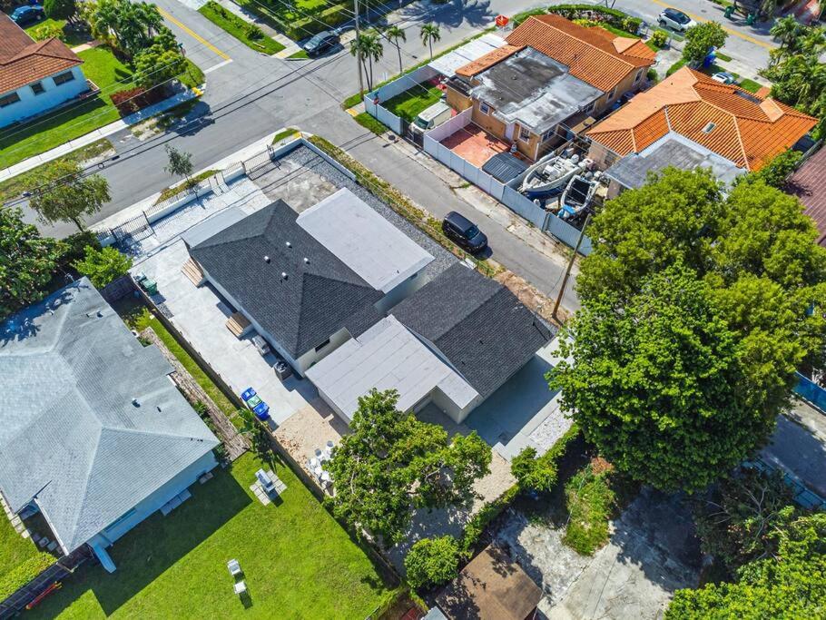 Modern Miami Unit 1 - Close to South Beach & Airport