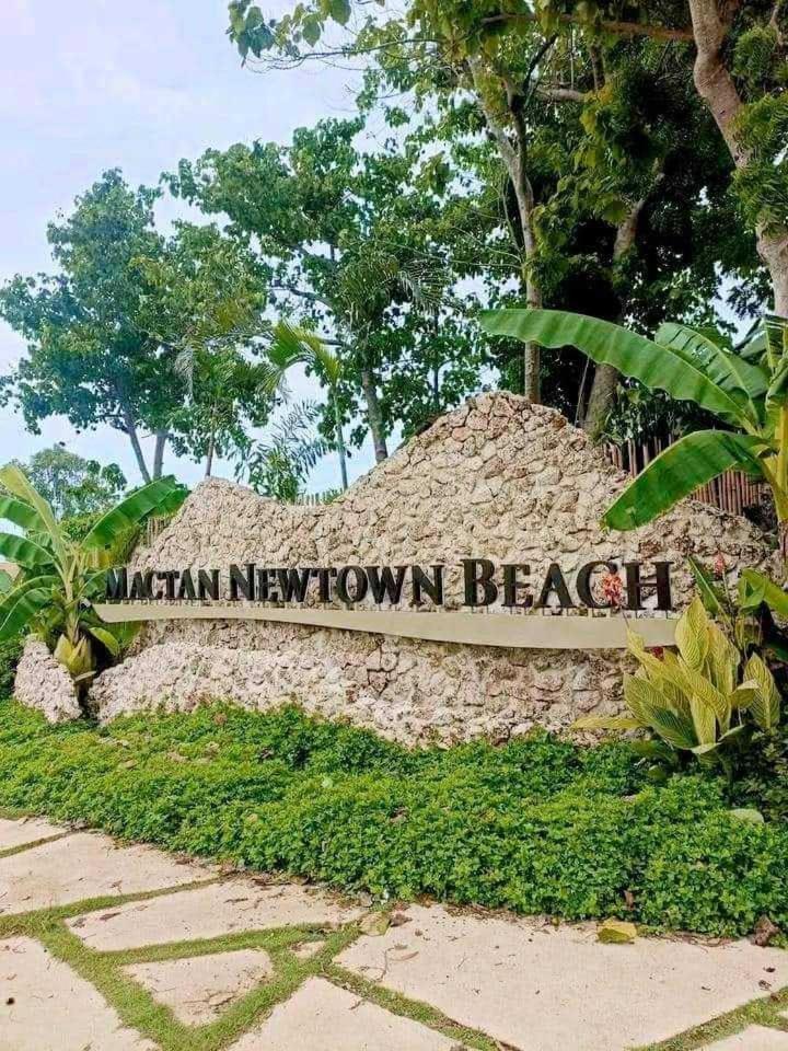 Budget friendly 1bedroom in The Mactan Newtown with pool&beach access