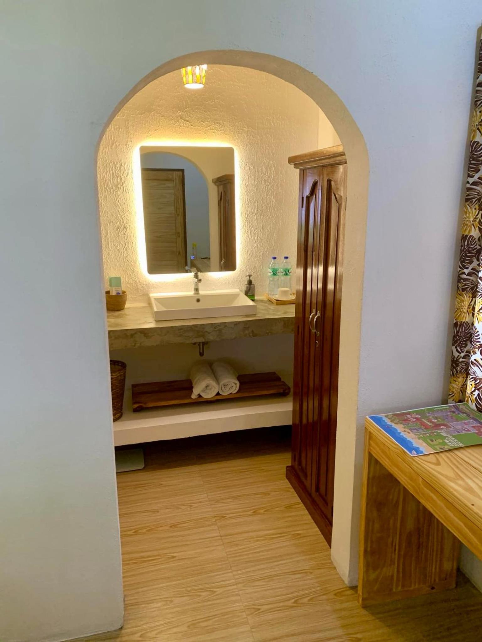 Bakoko Garden view 5
