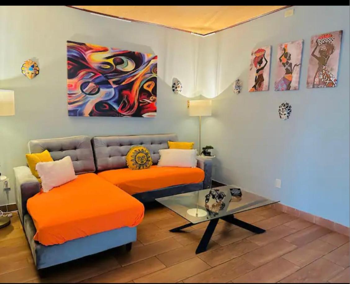 Enjoy Your Vacation at Tone'y House