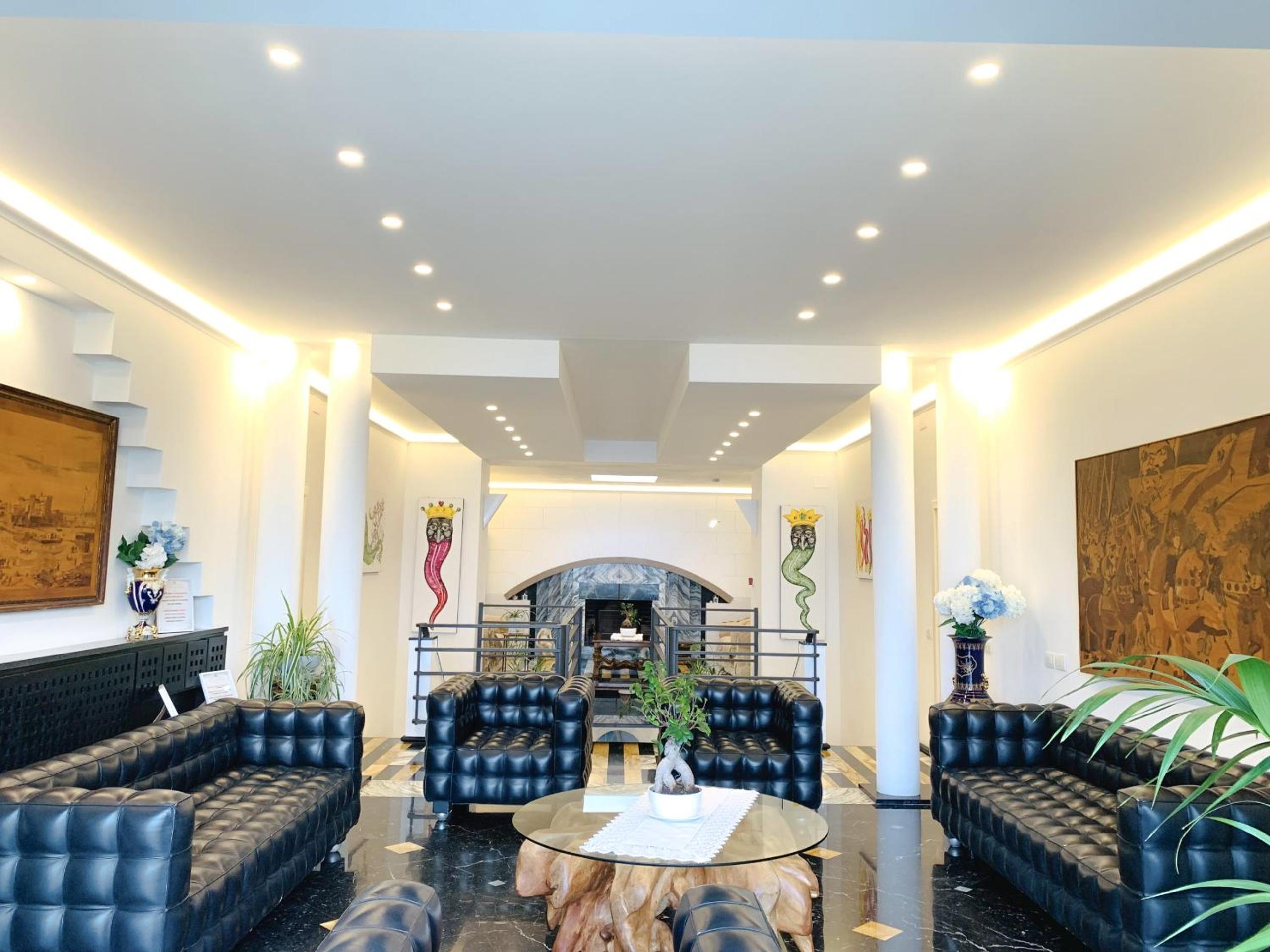 AMORE RENTALS - Villa Calisto photo 4