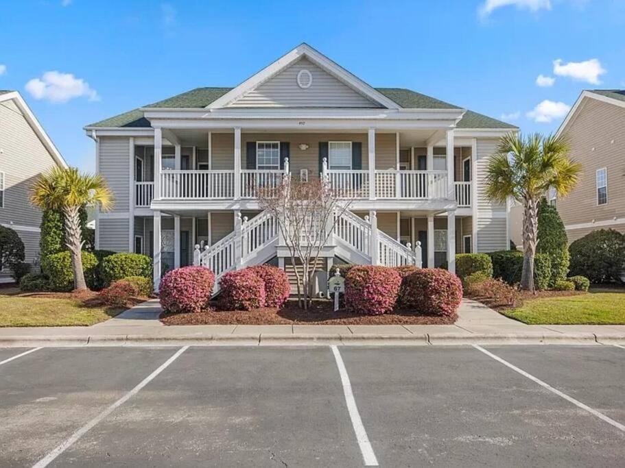 Hotel Sea and Tee Condo - Image 1