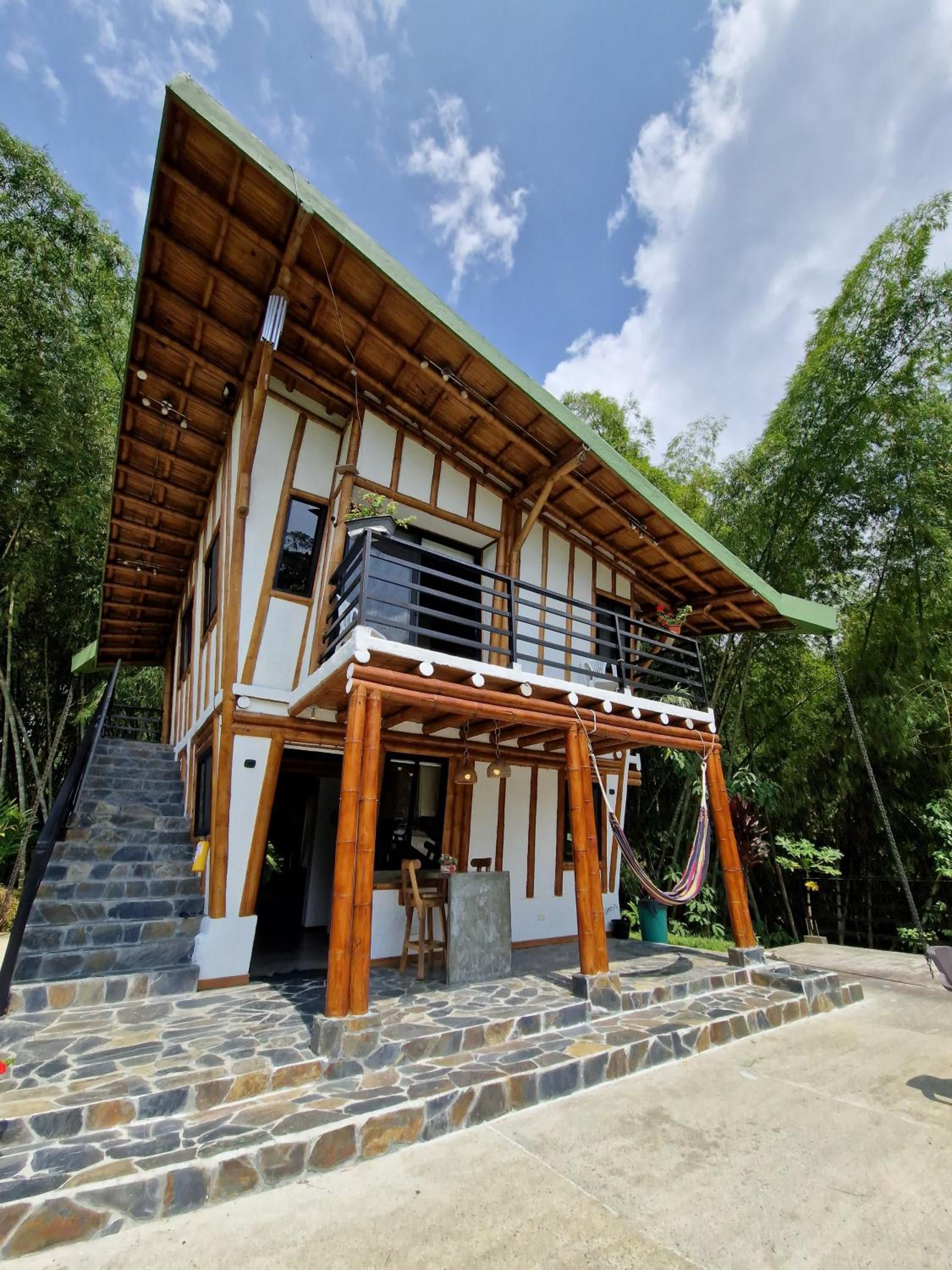 Bhutan Filandia