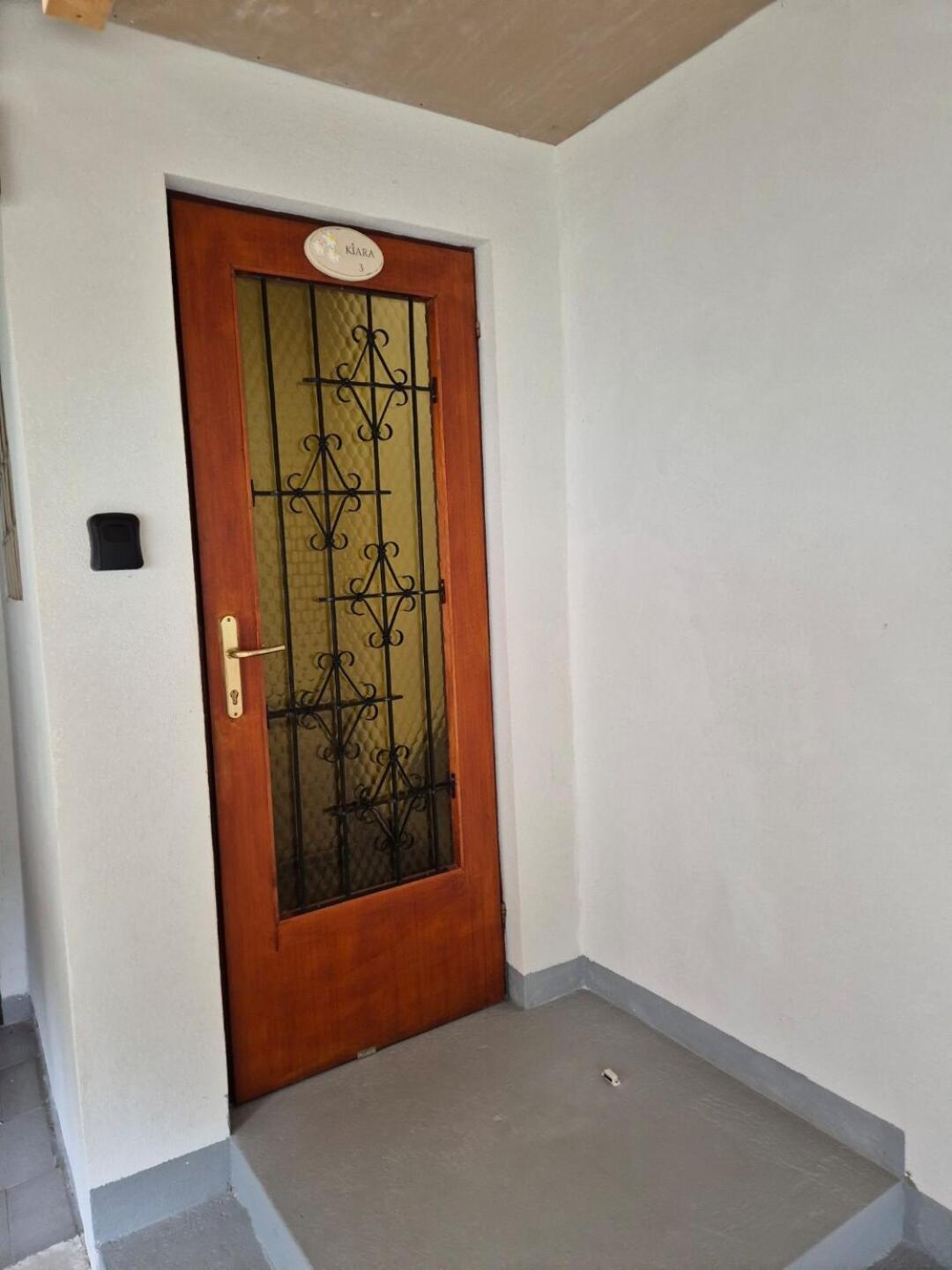 Kiara Apartments & Rooms
