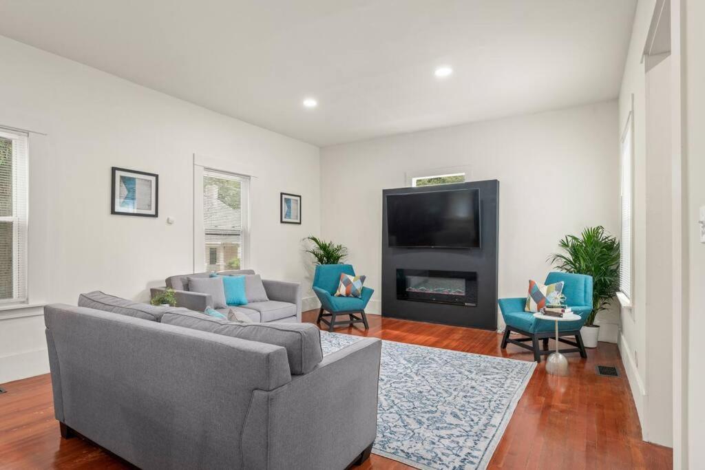 Your Cozy Atlanta Retreat, 10 Mins From Downtown view 3