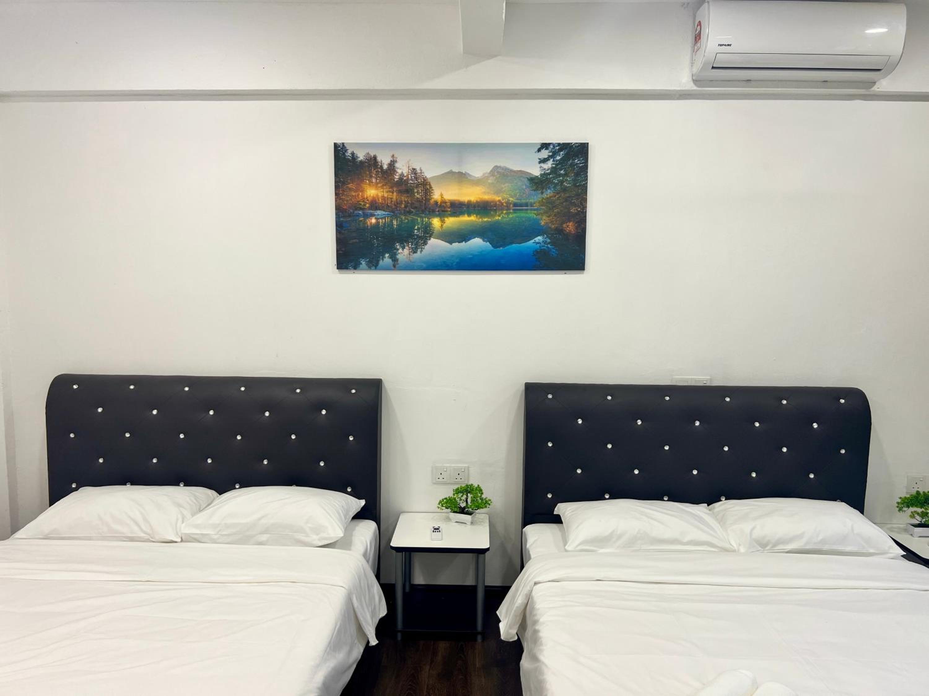 The Urban Lodge Suite photo 7
