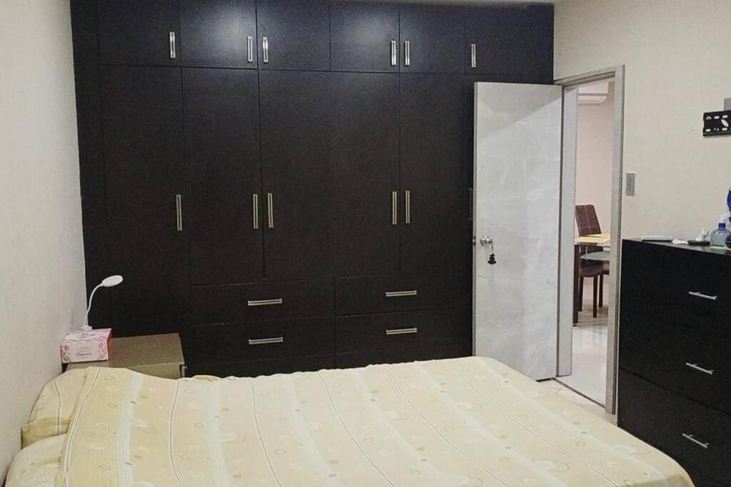 Departamento2, amplio y elegante en urbanización