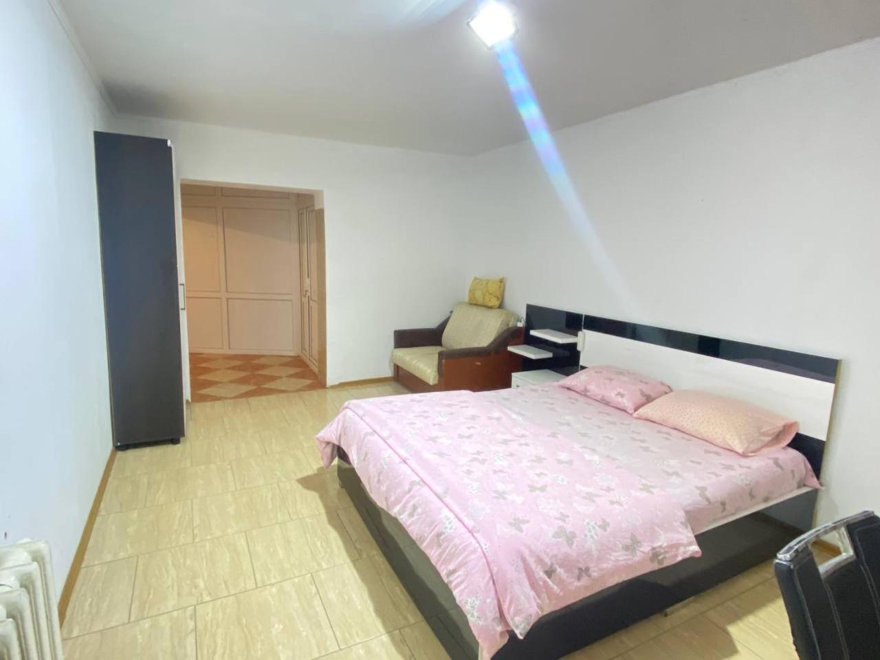 Two-bedroom apartment in the city center view 2