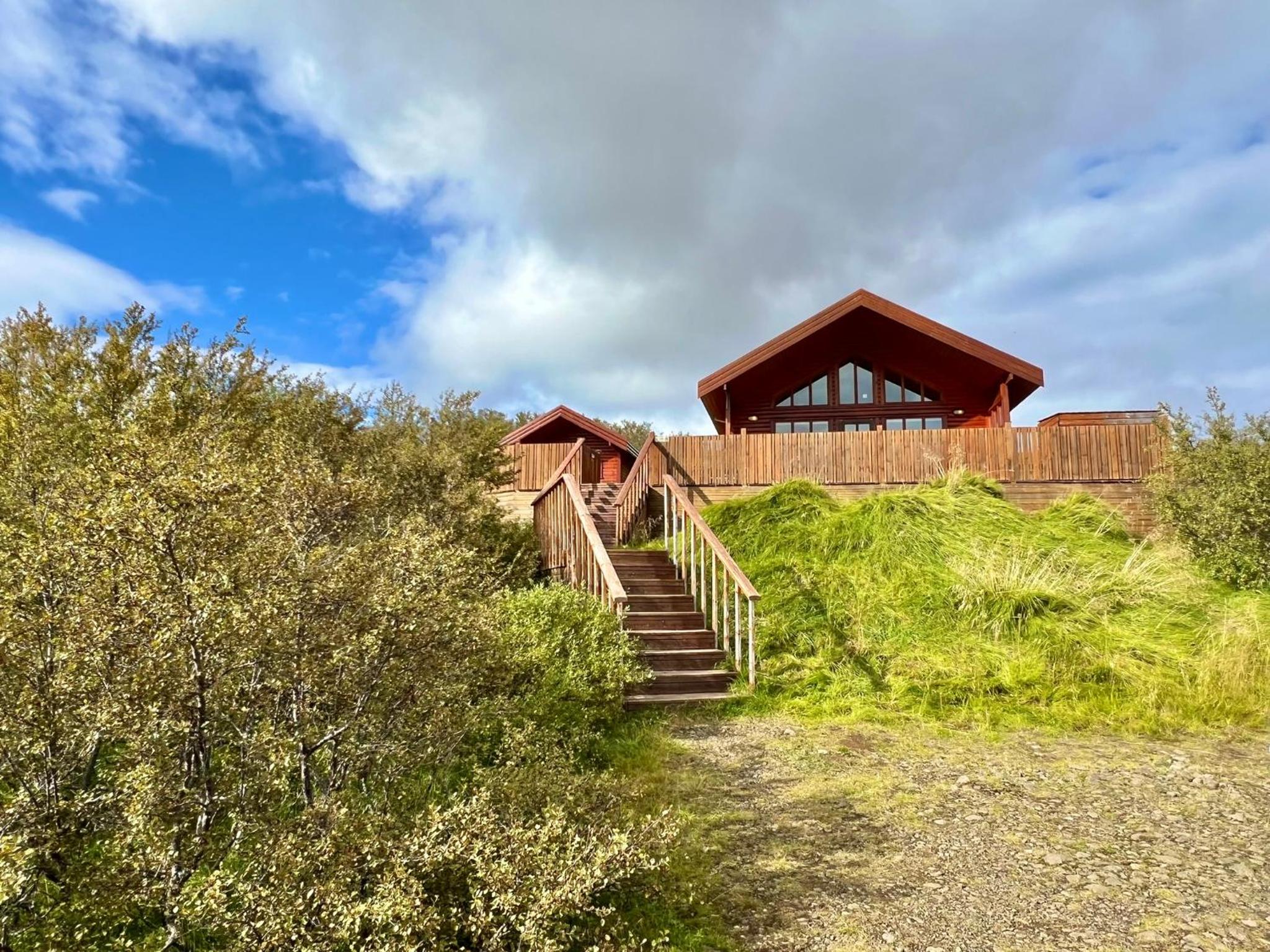 Hotel Private Cottage On Golden Circle With Hot Tub