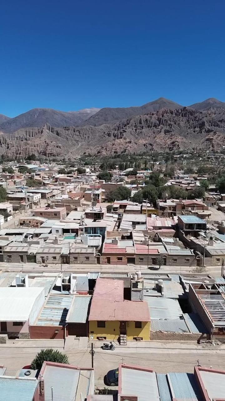 Loma Tika - Tilcara Hostel