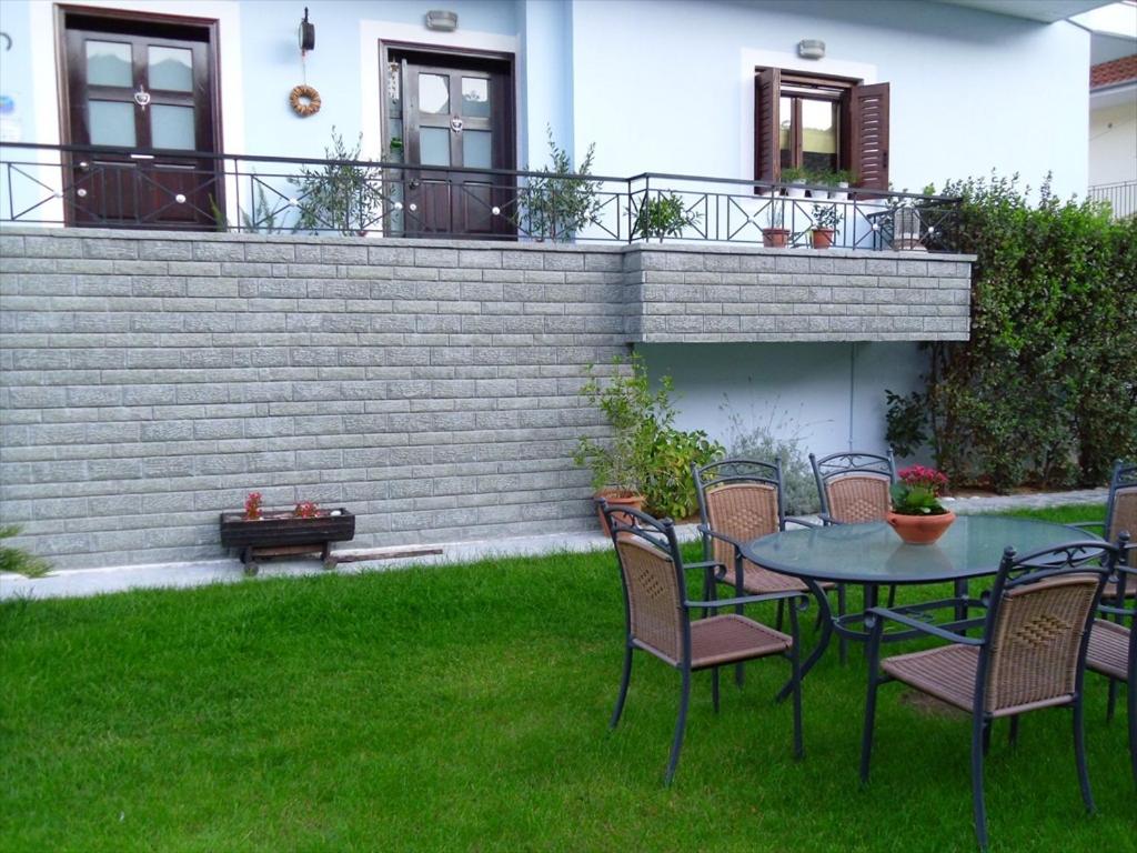 Garden Villa